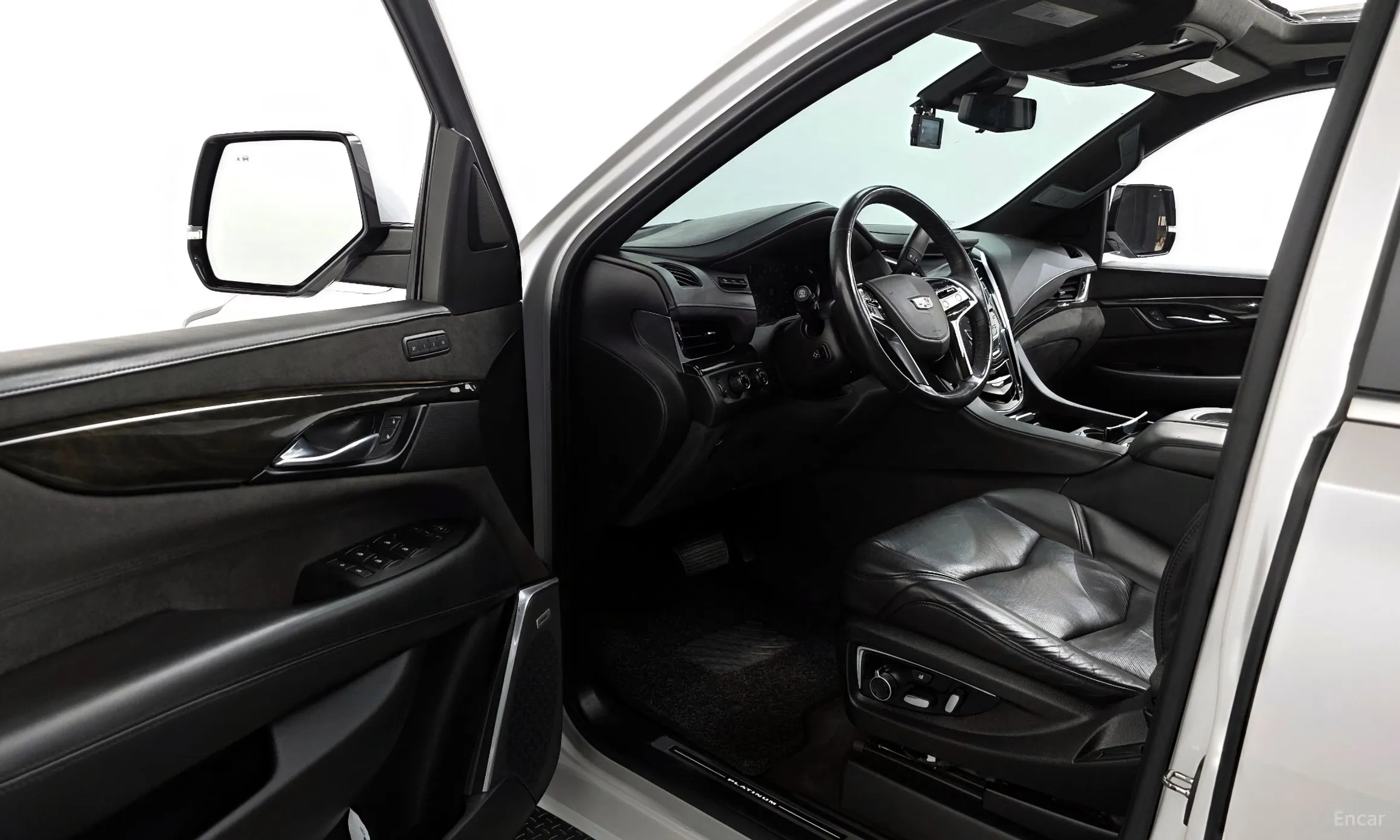 Cadillac Escalade превью 10