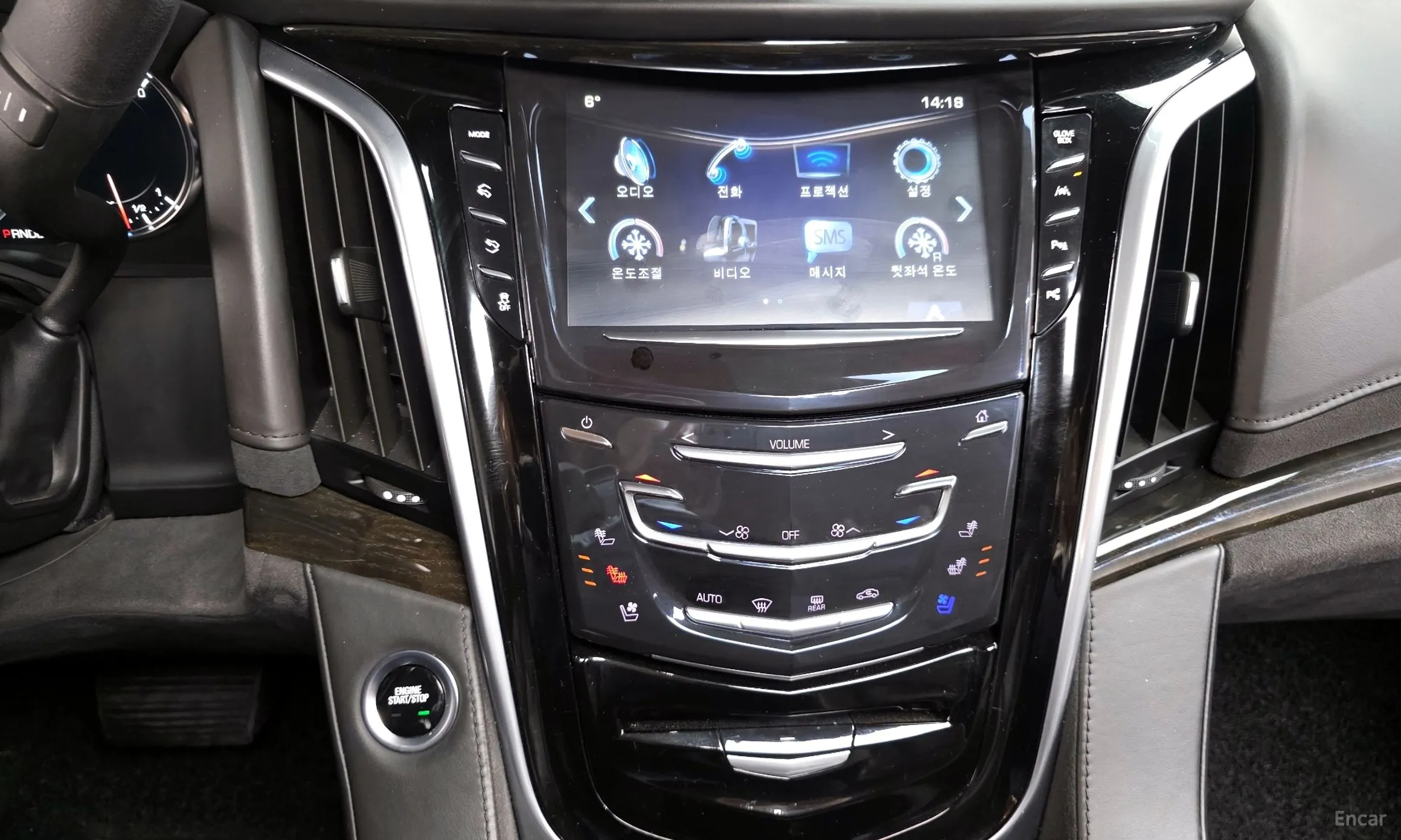 Cadillac Escalade превью 14