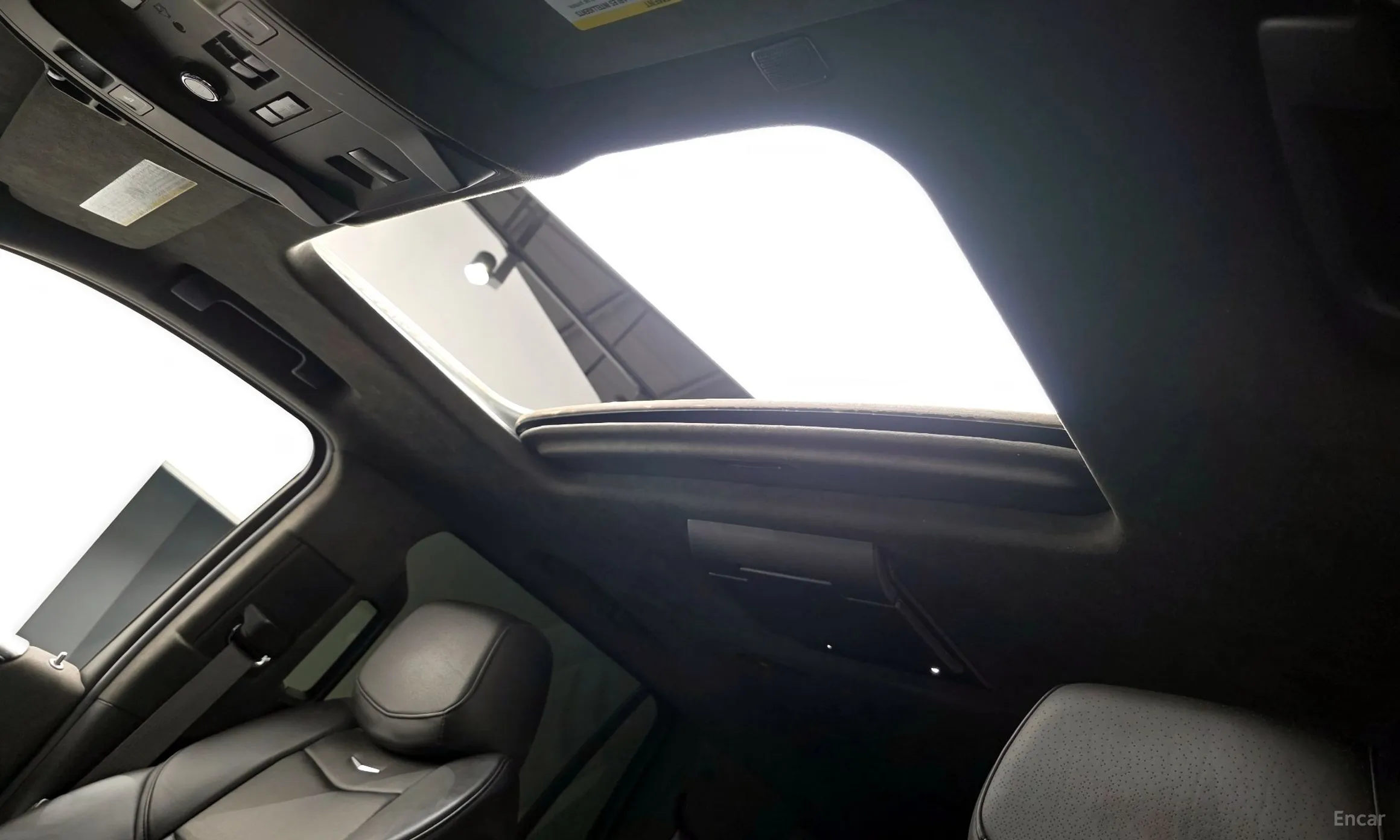 Cadillac Escalade превью 17