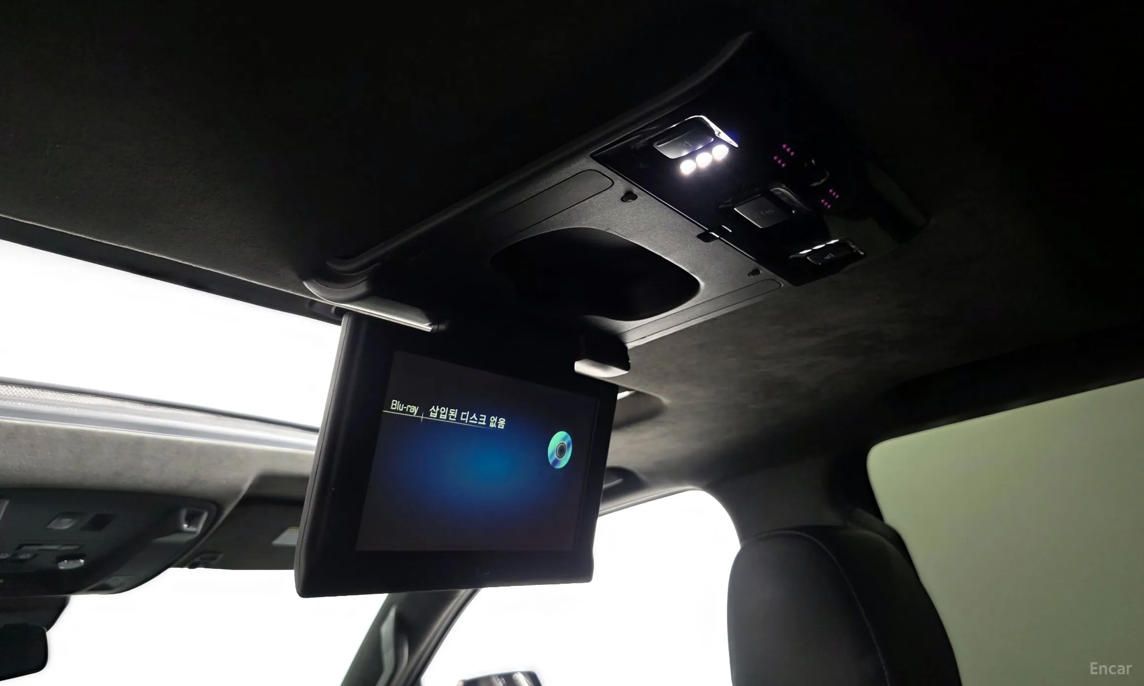Cadillac Escalade превью 18