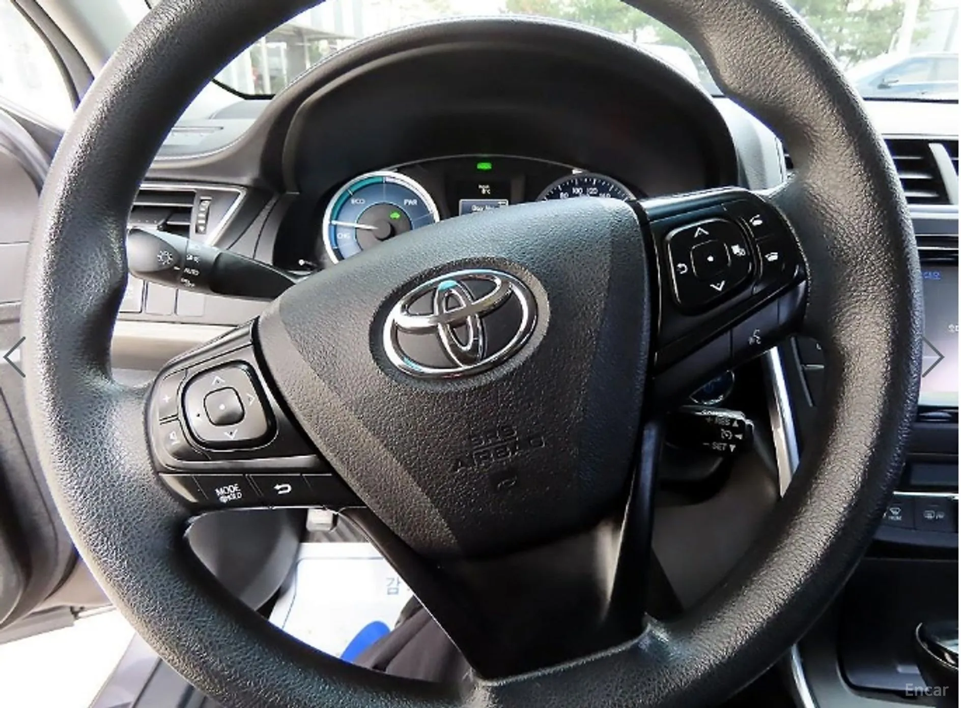 Toyota New Camry превью 8