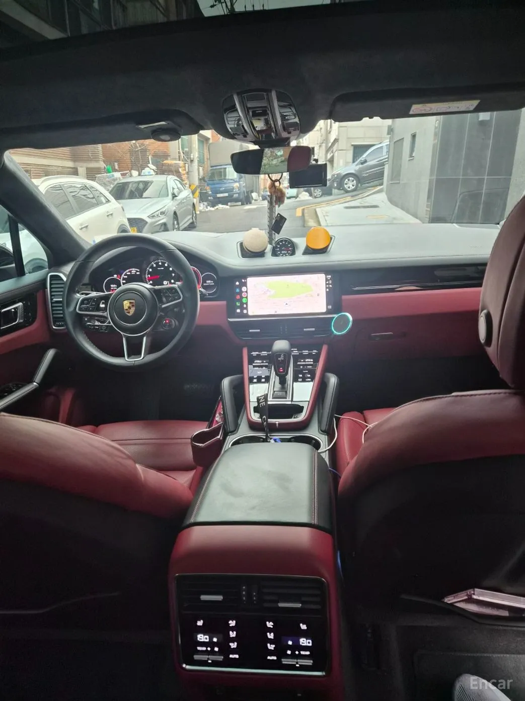 Porsche Cayenne (PO536) превью 11