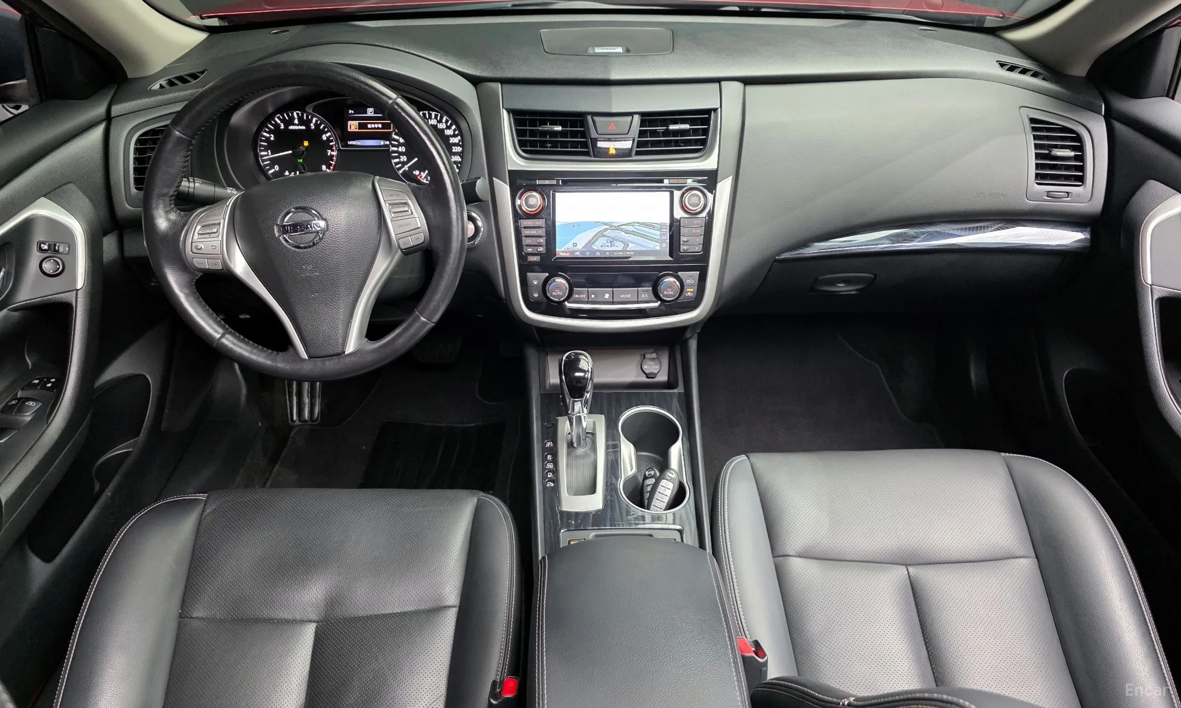 Nissan Altima превью 7