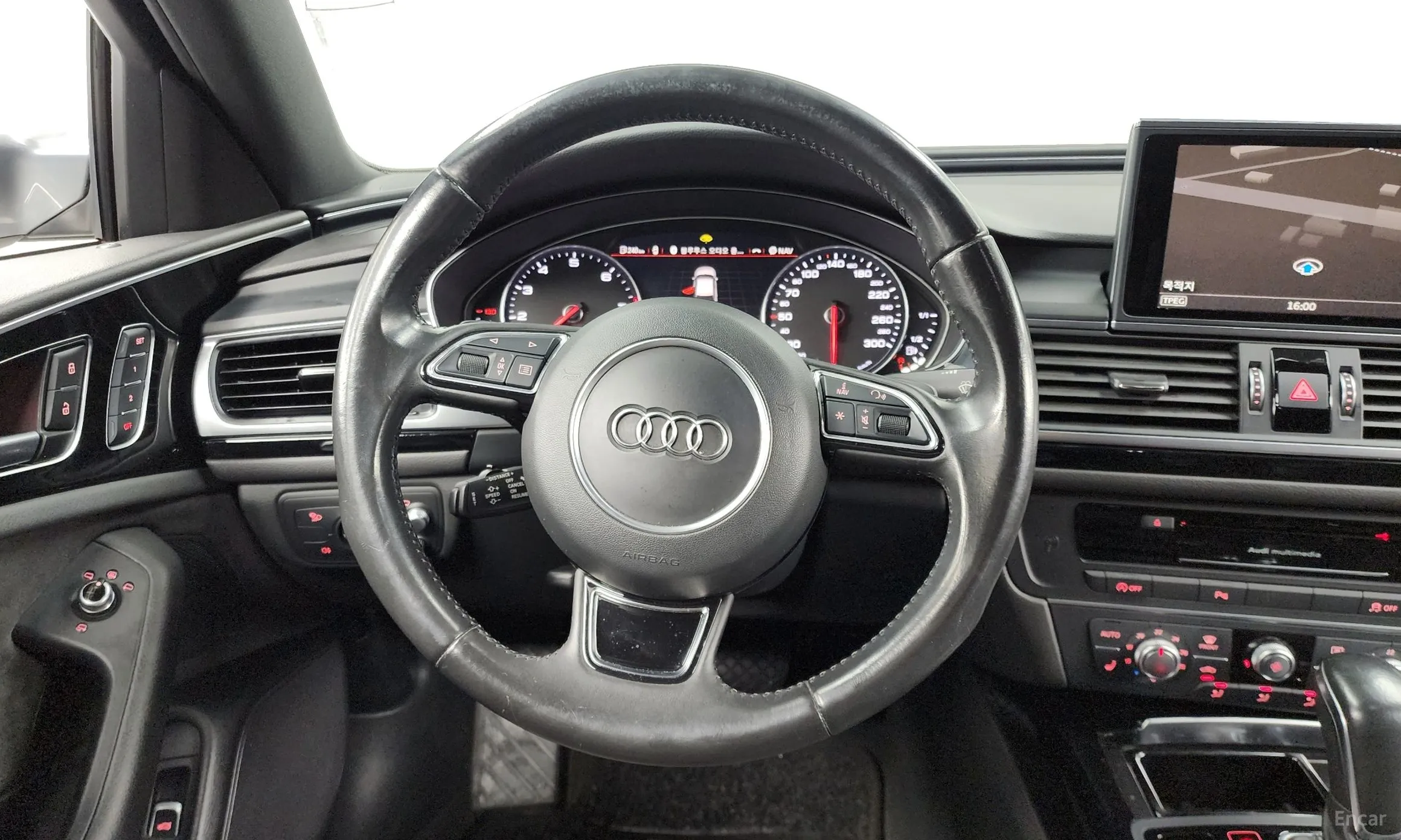 Audi New A6 превью 13