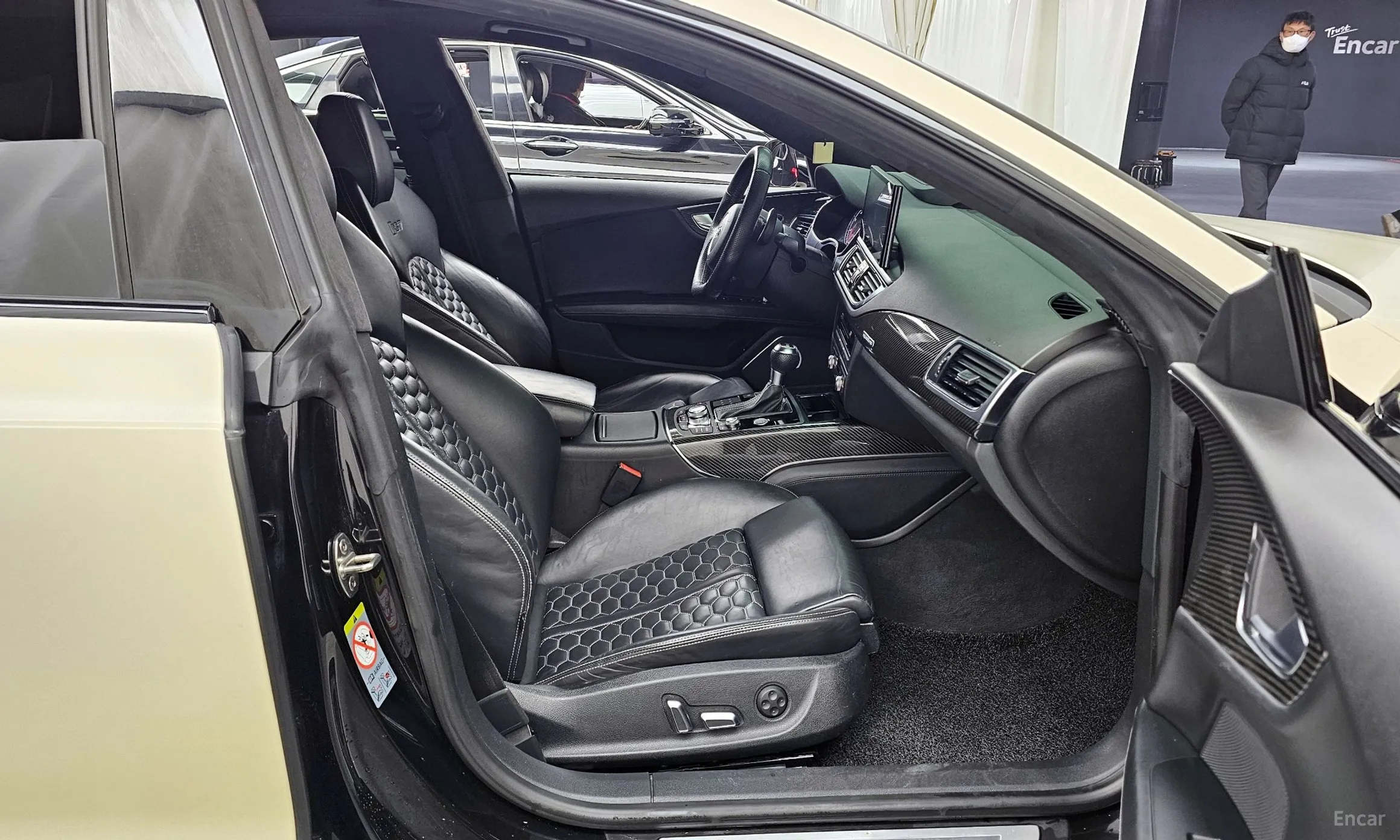 Audi RS7 превью 11
