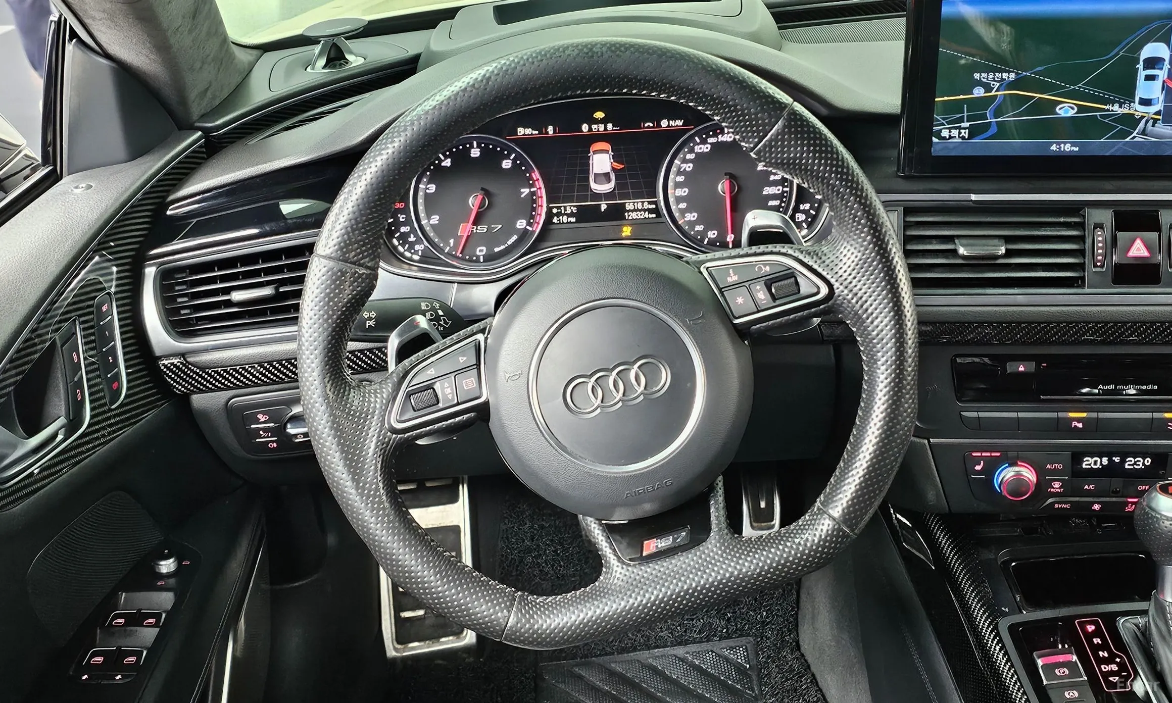 Audi RS7 превью 13