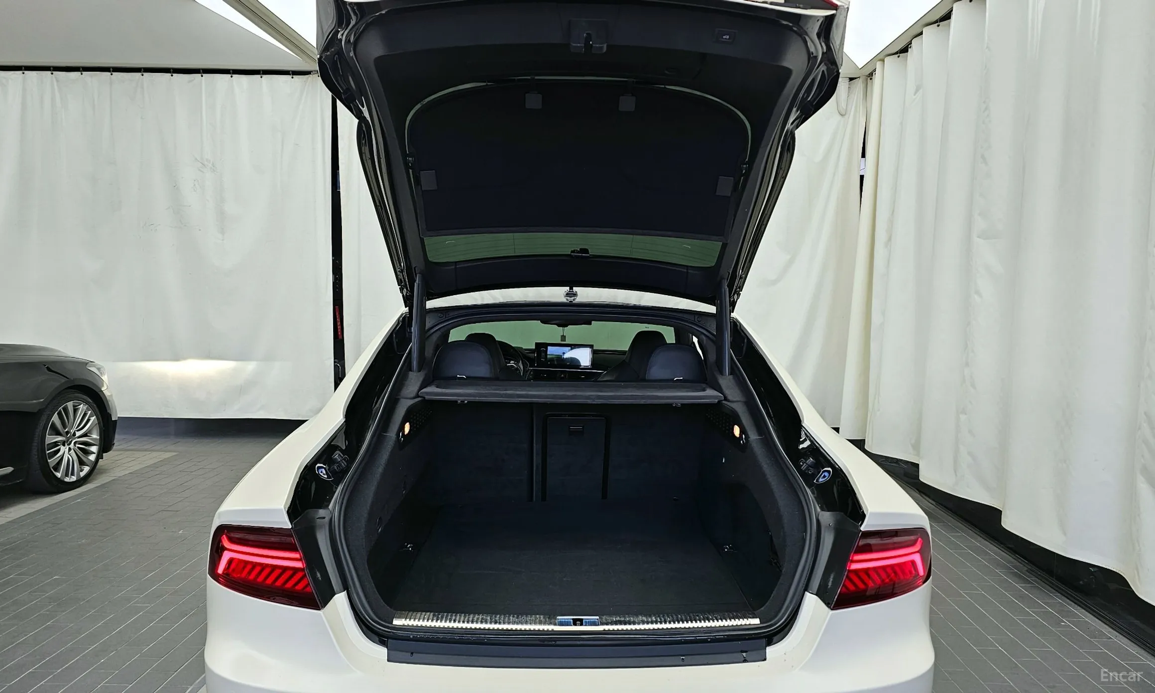 Audi RS7 превью 20