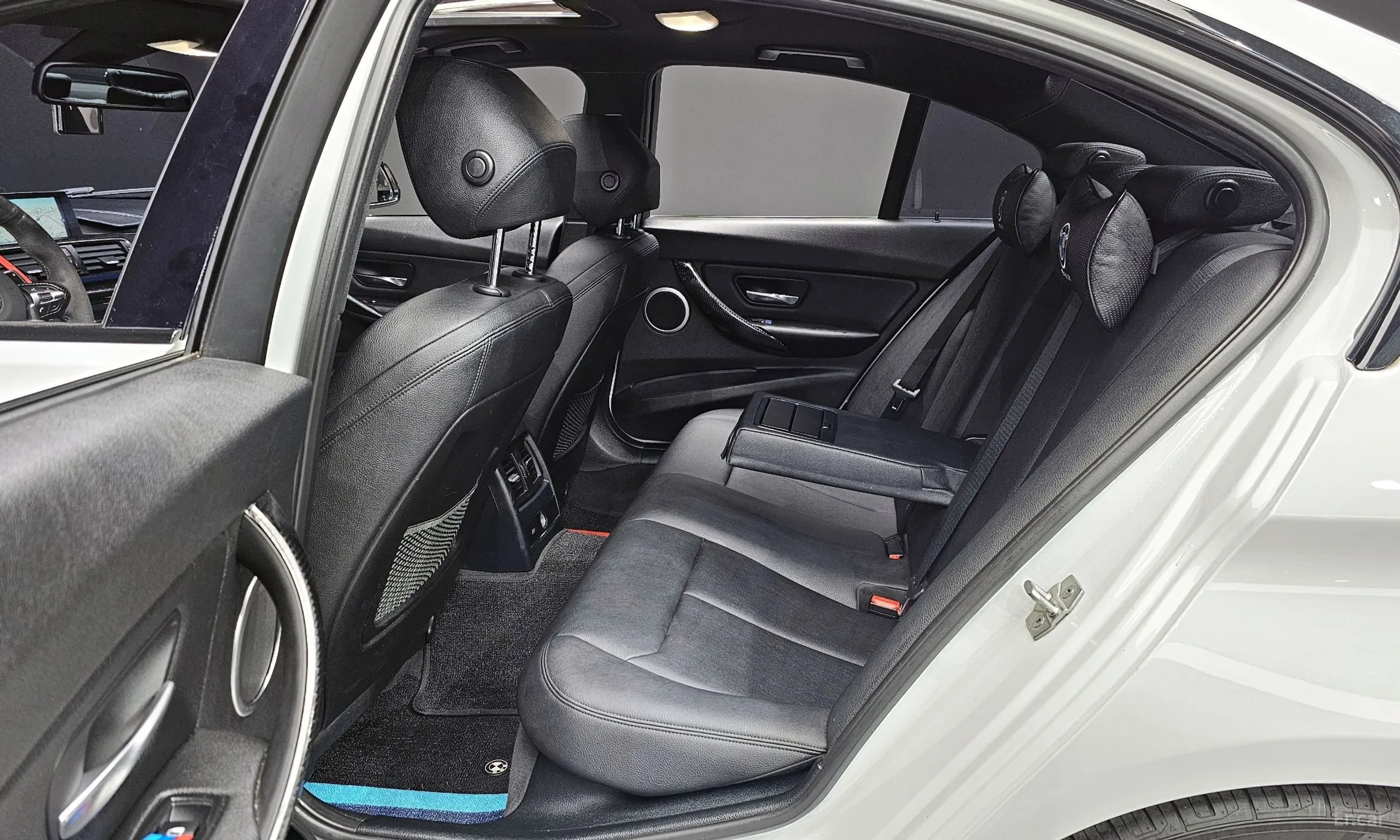BMW 3 Series (F30) превью 12