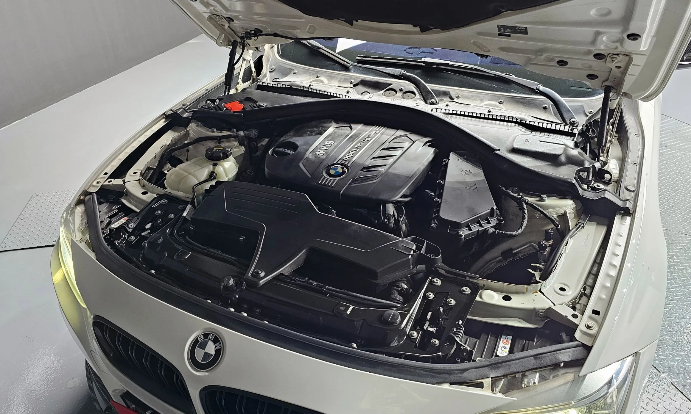 BMW 3 Series (F30) превью 6