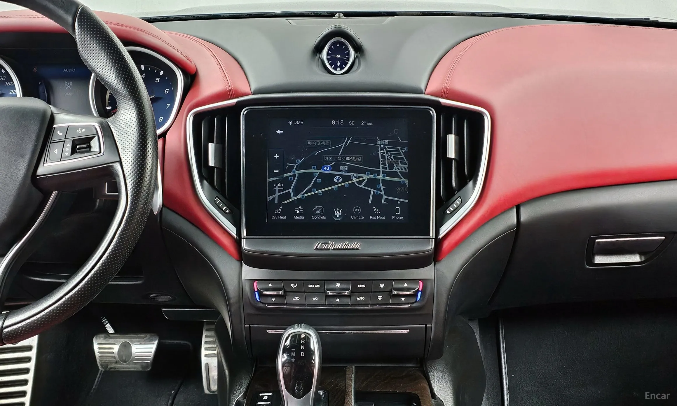 Maserati Ghibli превью 14