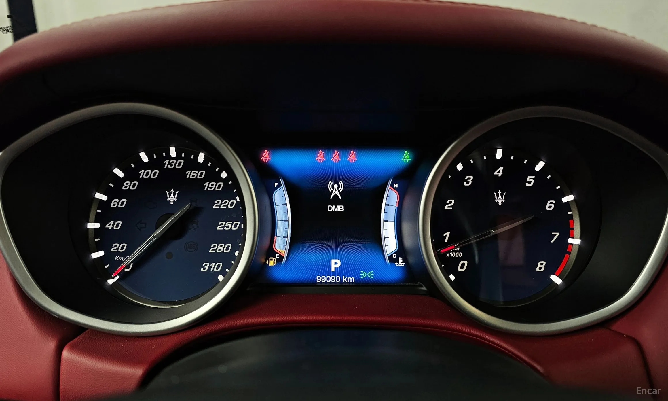 Maserati Ghibli превью 8