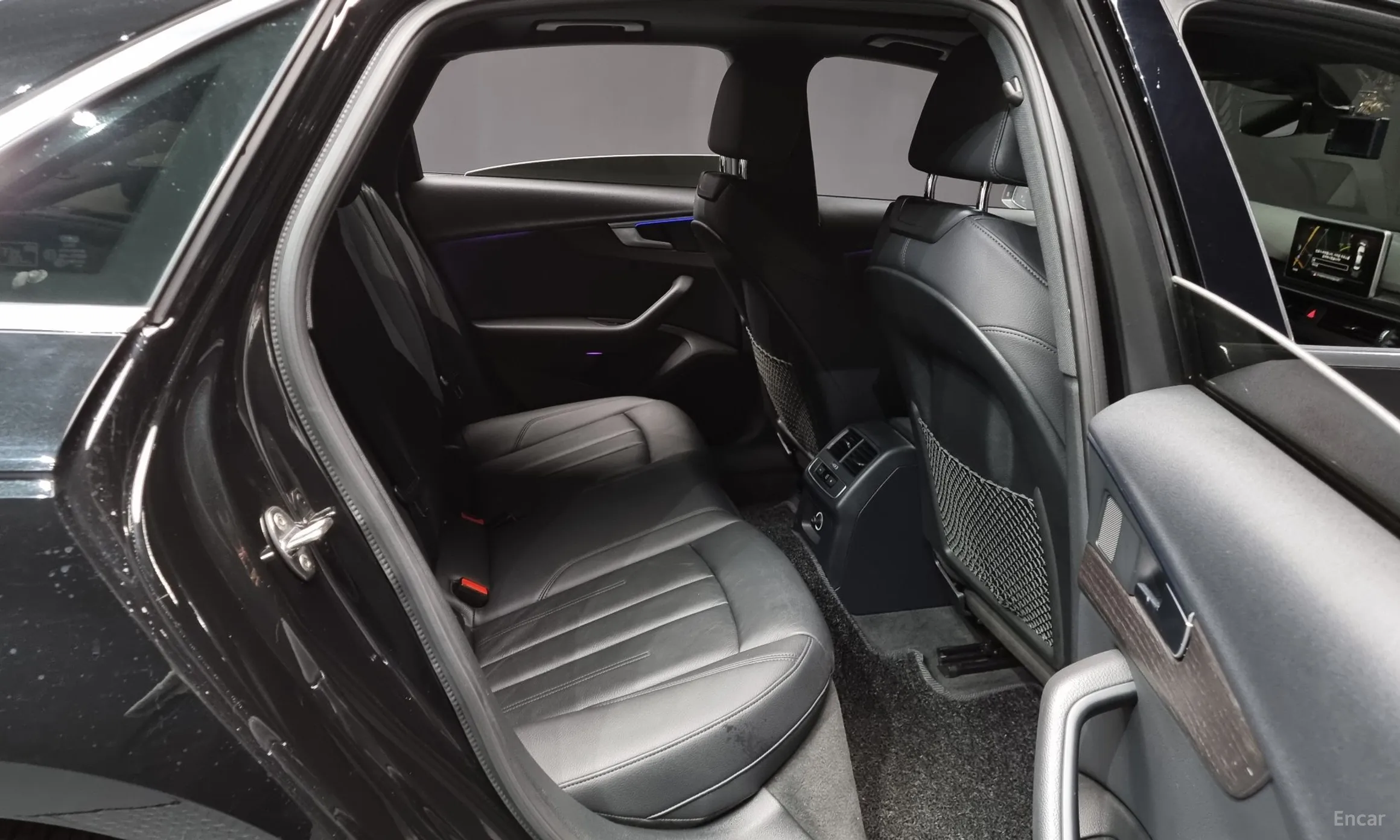 Audi A4 (B9) превью 12