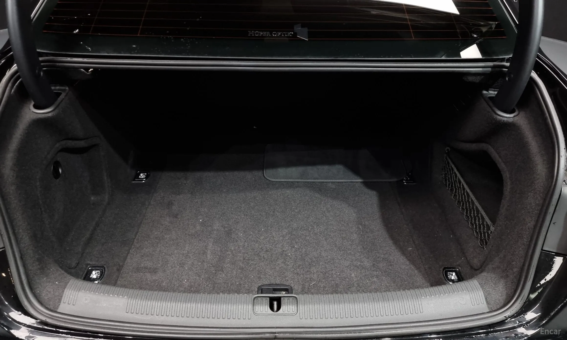 Audi A4 (B9) превью 20