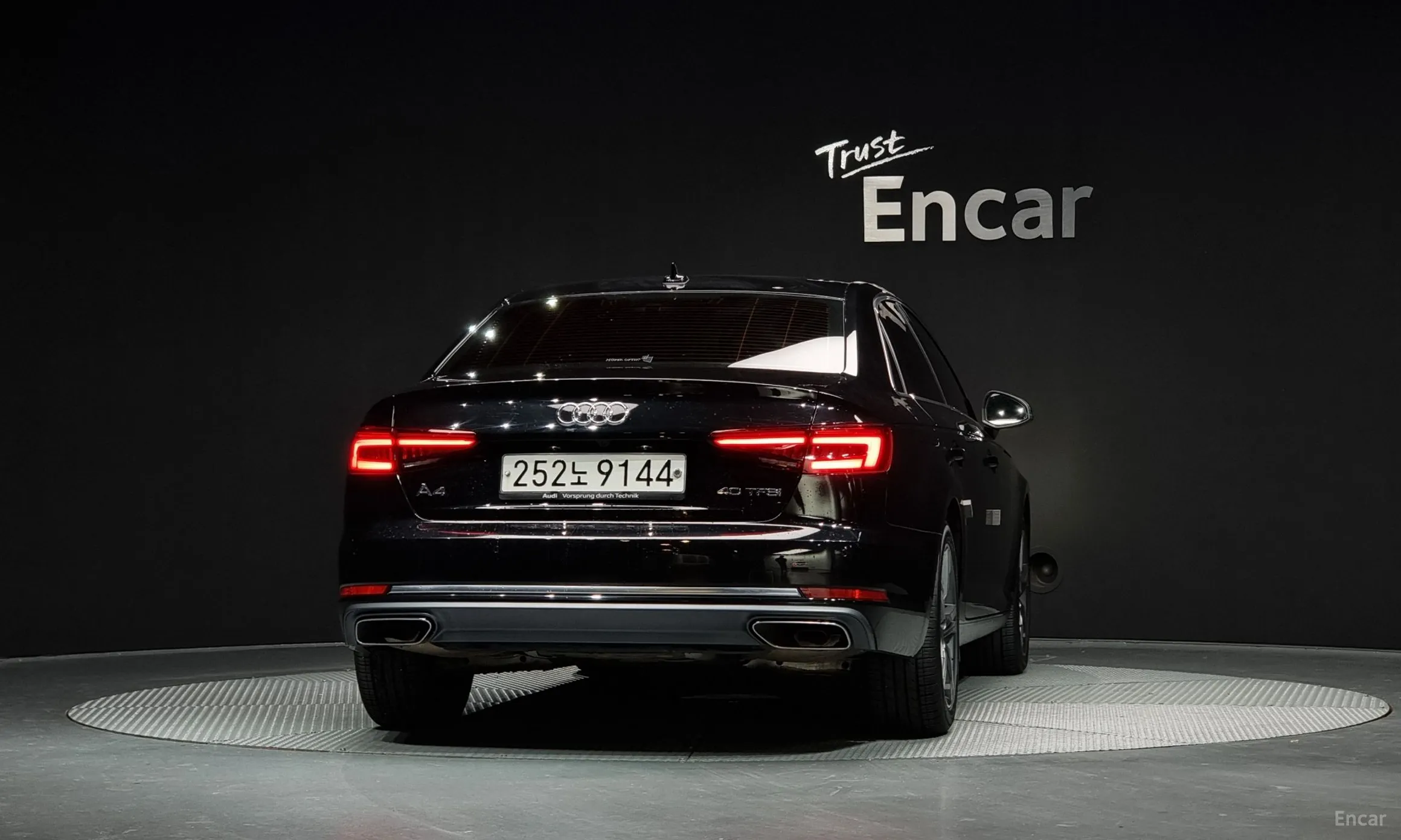 Audi A4 (B9) превью 4
