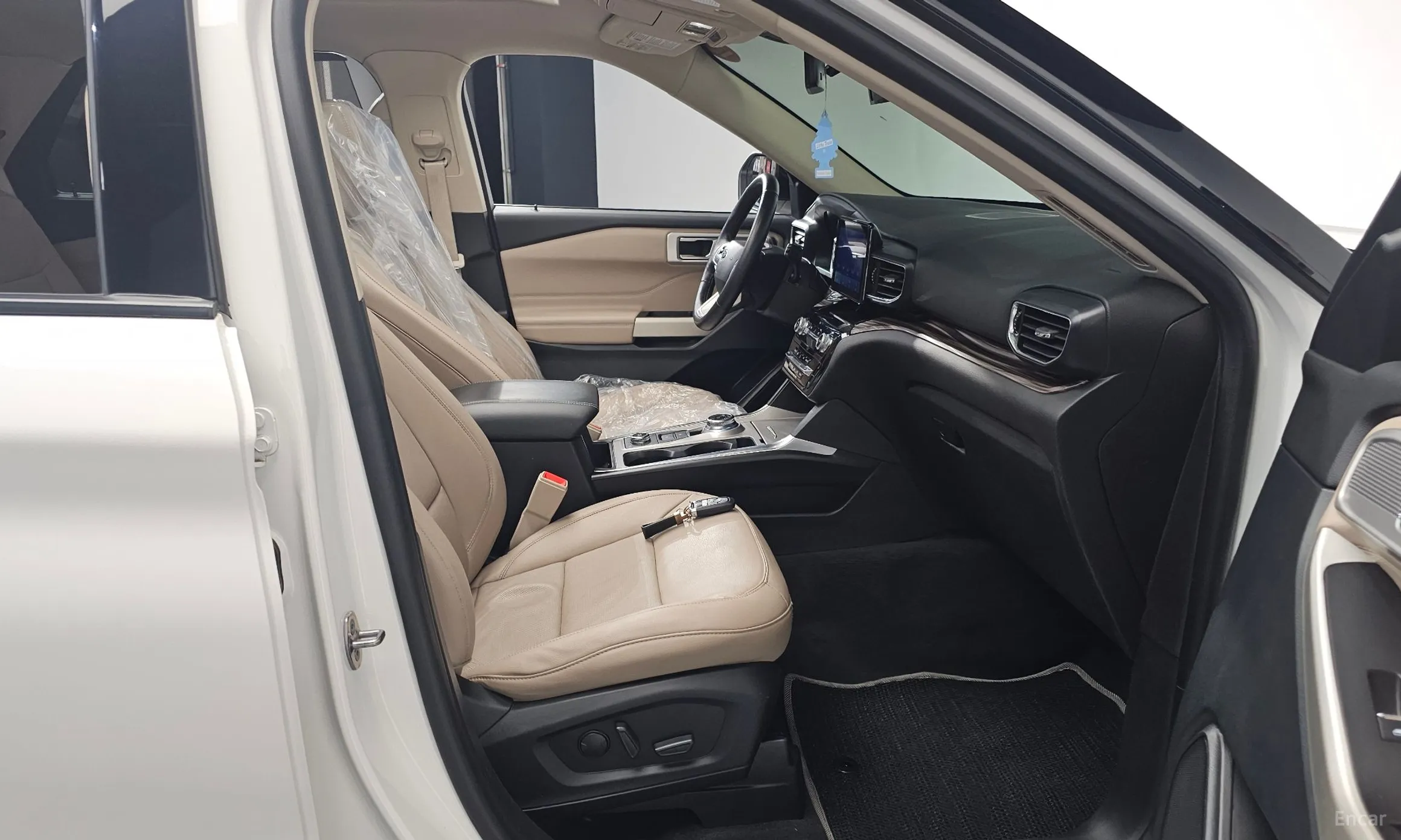 Ford Explorer 6th Generation превью 11