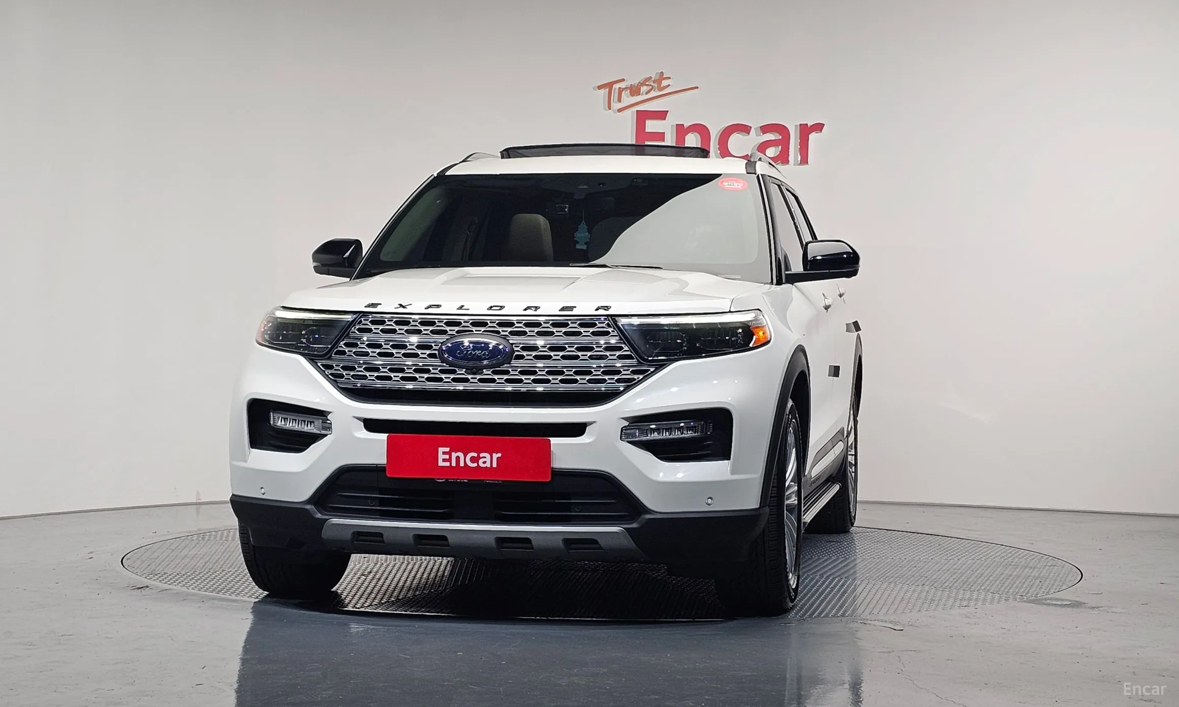 Ford Explorer 6th Generation превью 3