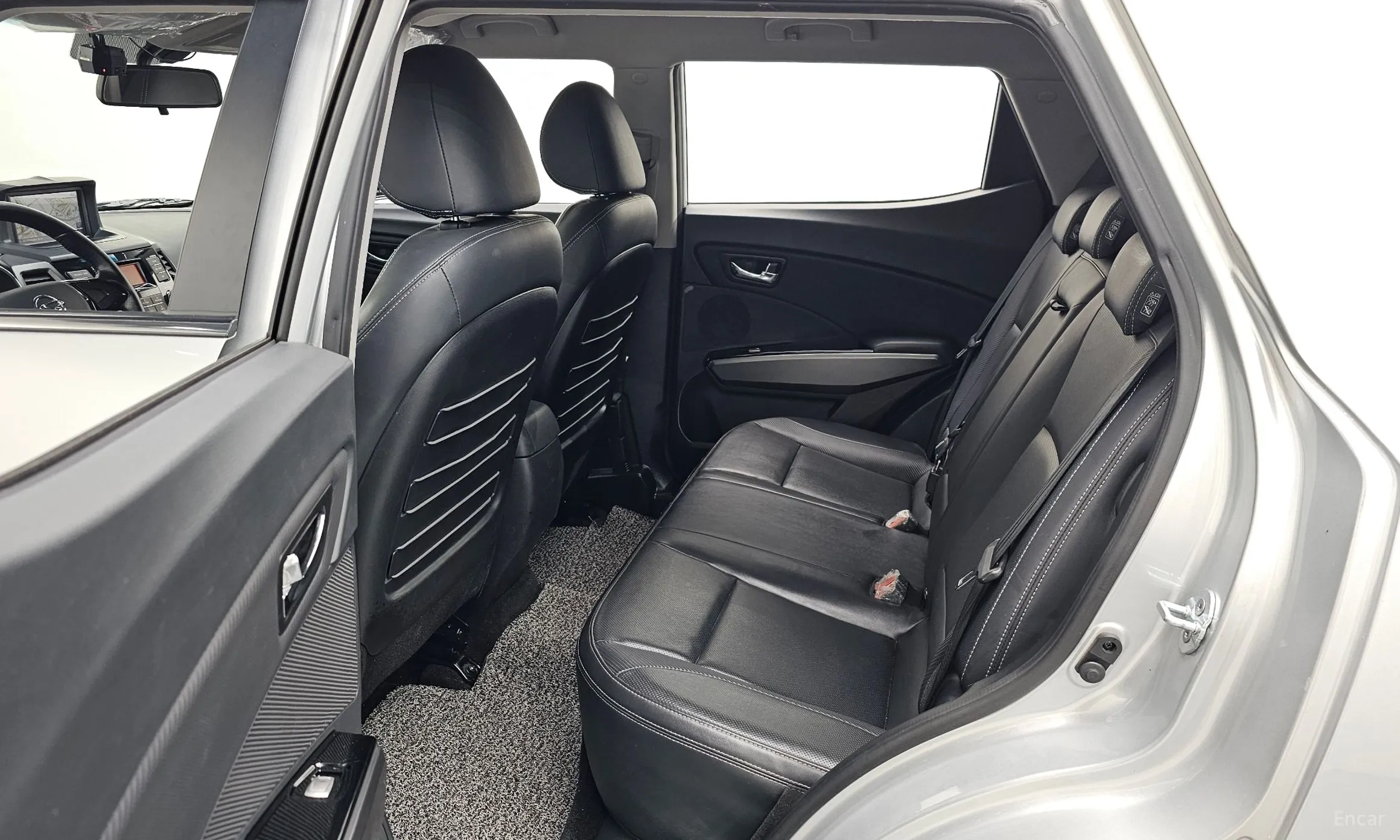 KG Mobility (SsangYong) Tivoli, Lazio превью 11