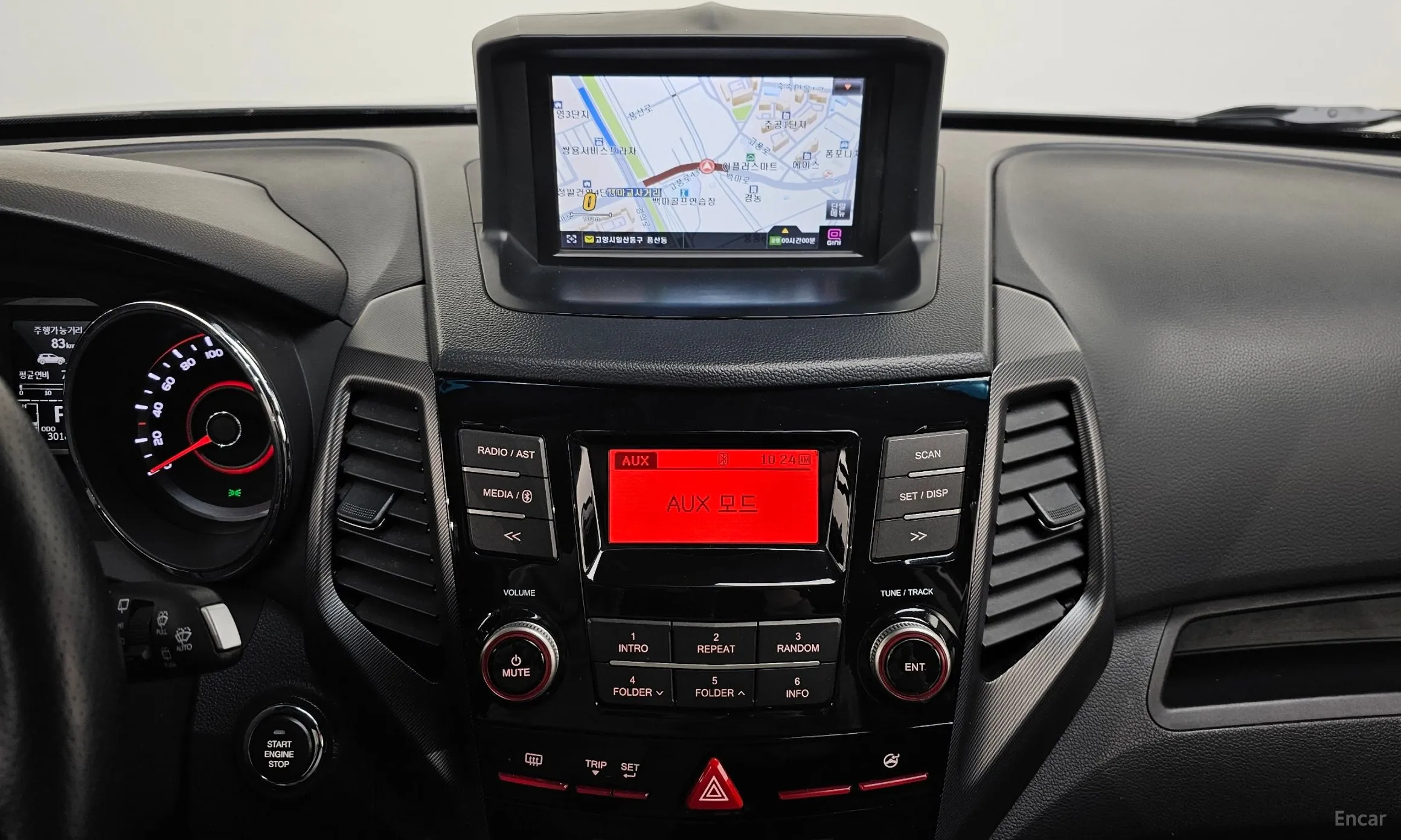 KG Mobility (SsangYong) Tivoli, Lazio превью 14
