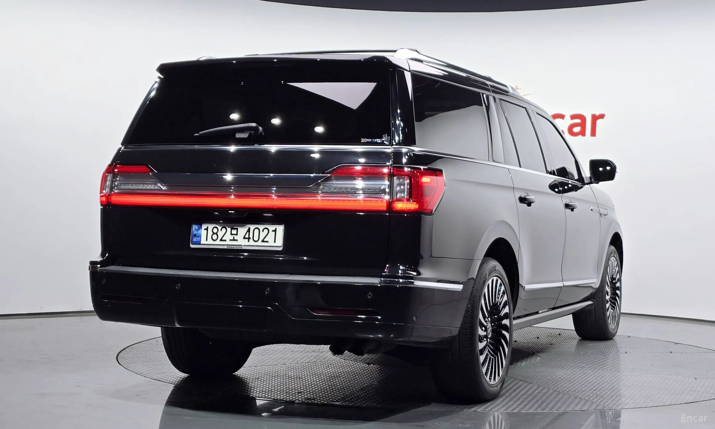 Lincoln Navigator 4th generation превью 2
