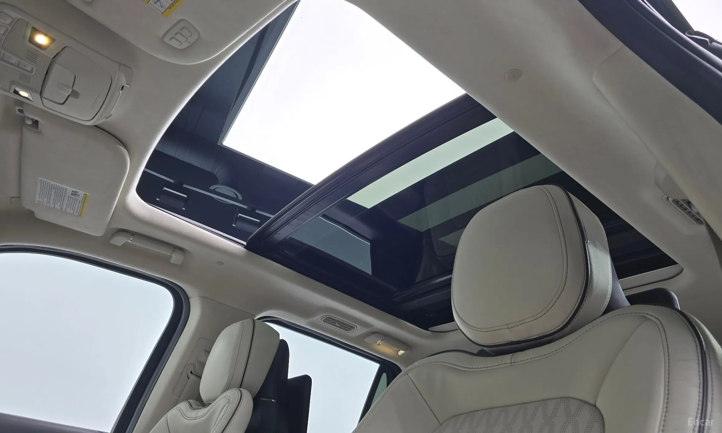 Lincoln Navigator 4th generation превью 19
