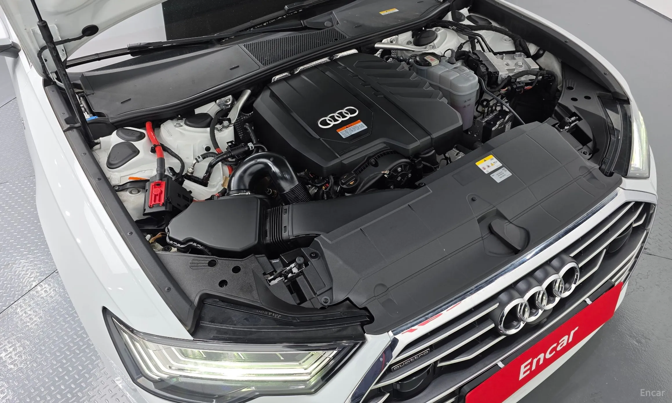 Audi A6 (C8) превью 6