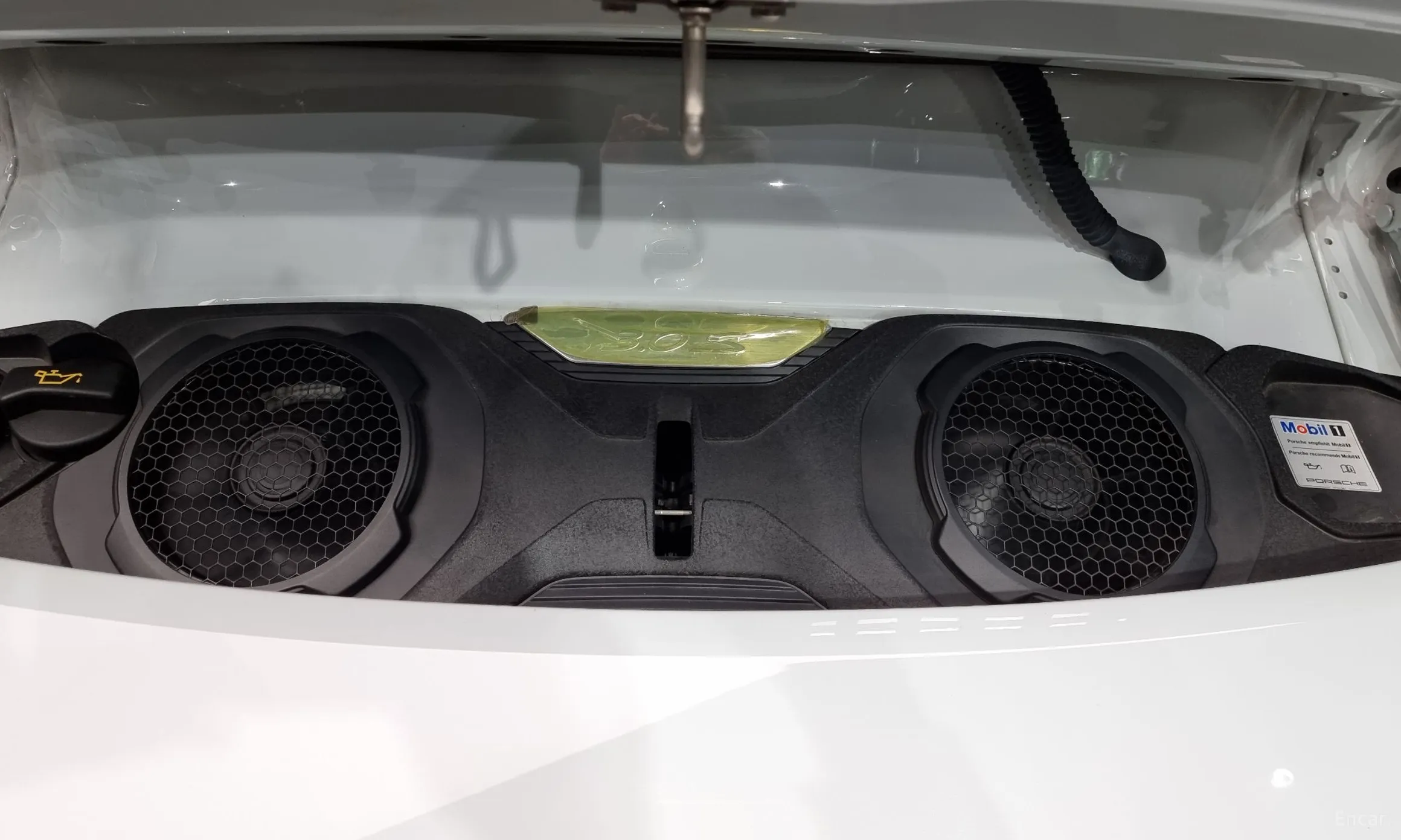 Porsche 911 (992) превью 20