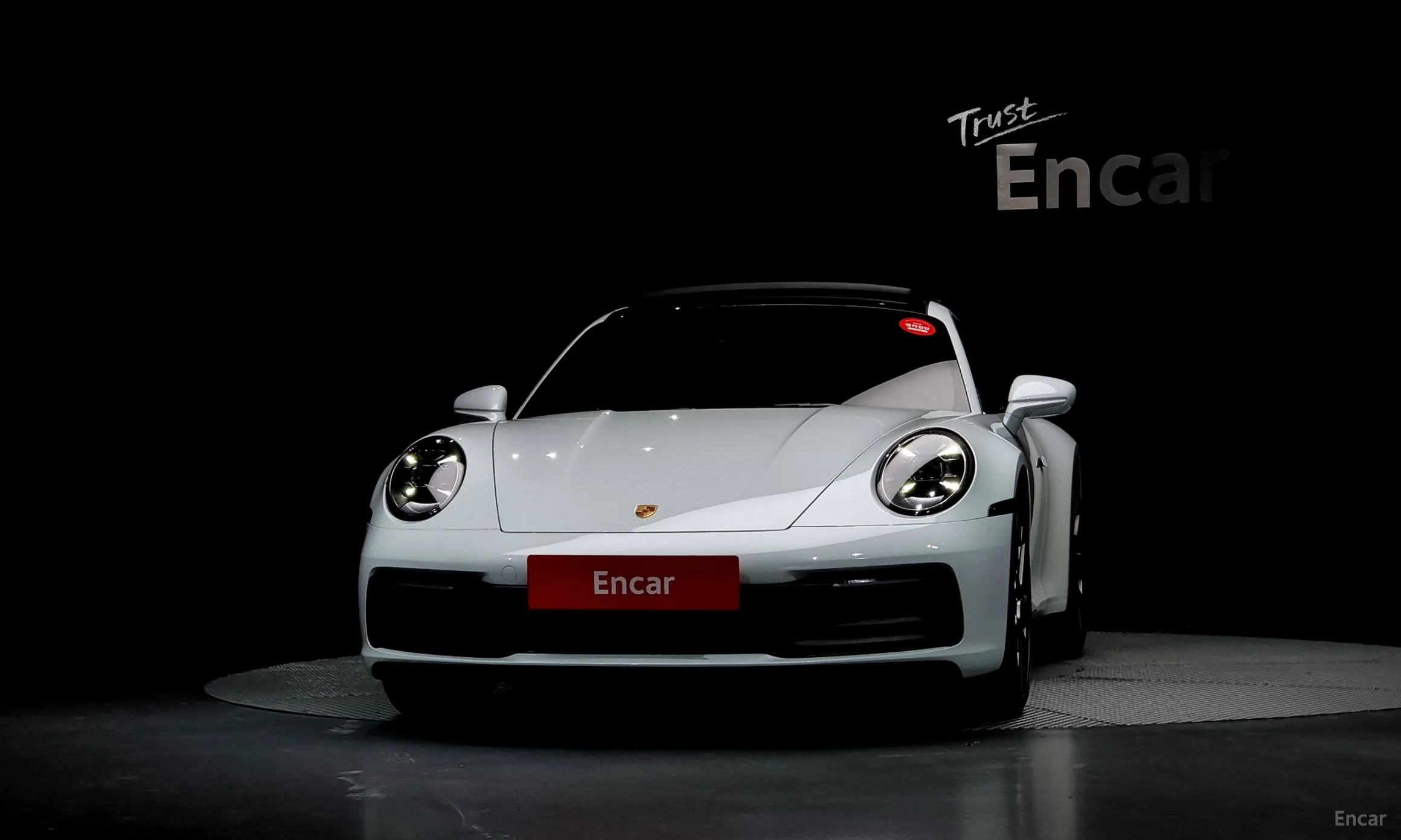 Porsche 911 (992) превью 3