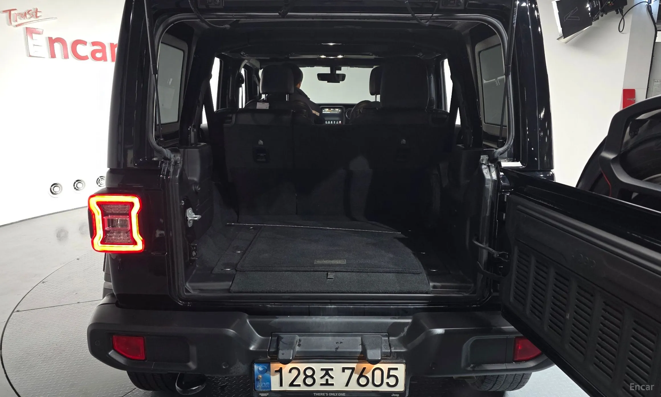 Jeep Wrangler (JL) превью 20