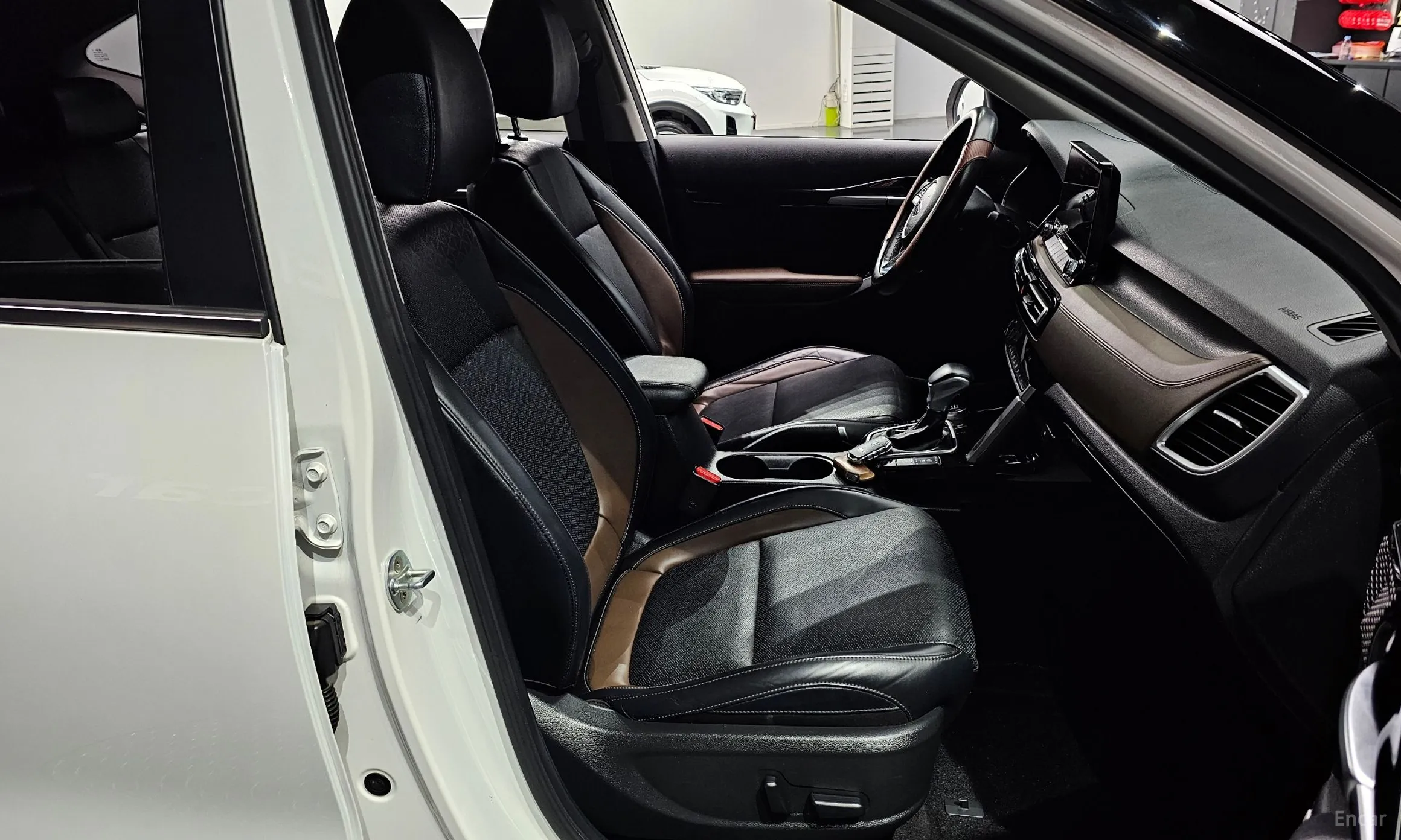 Kia Seltos превью 10
