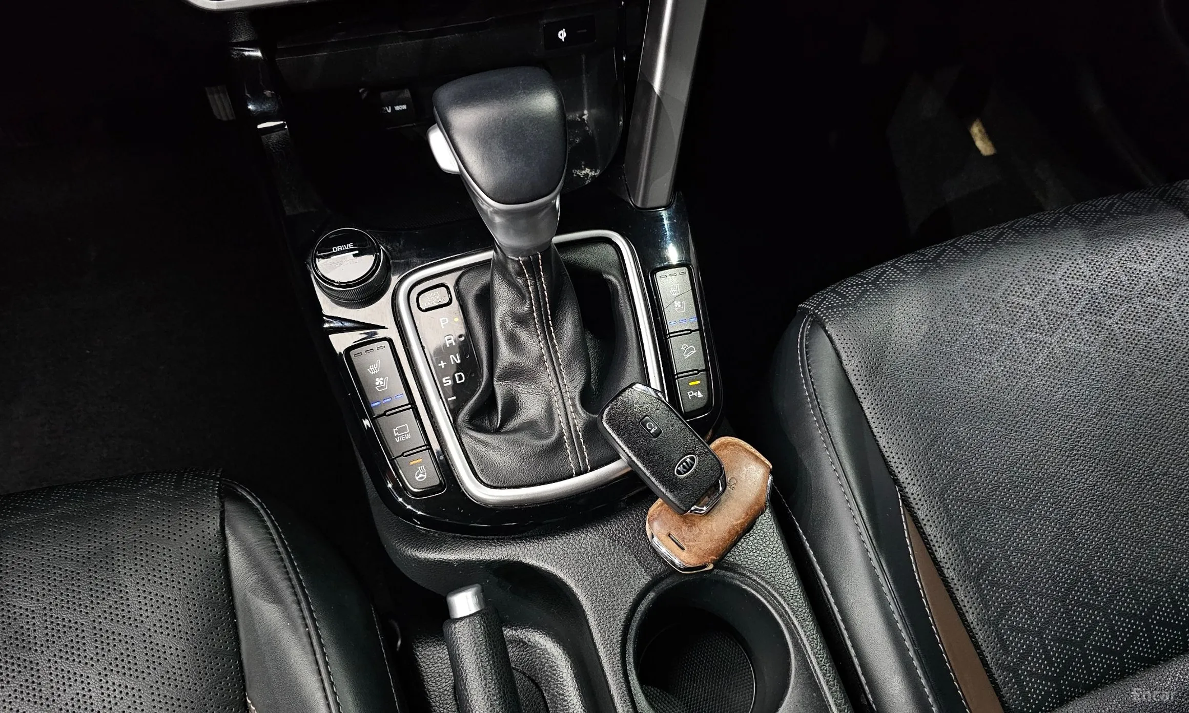 Kia Seltos превью 9