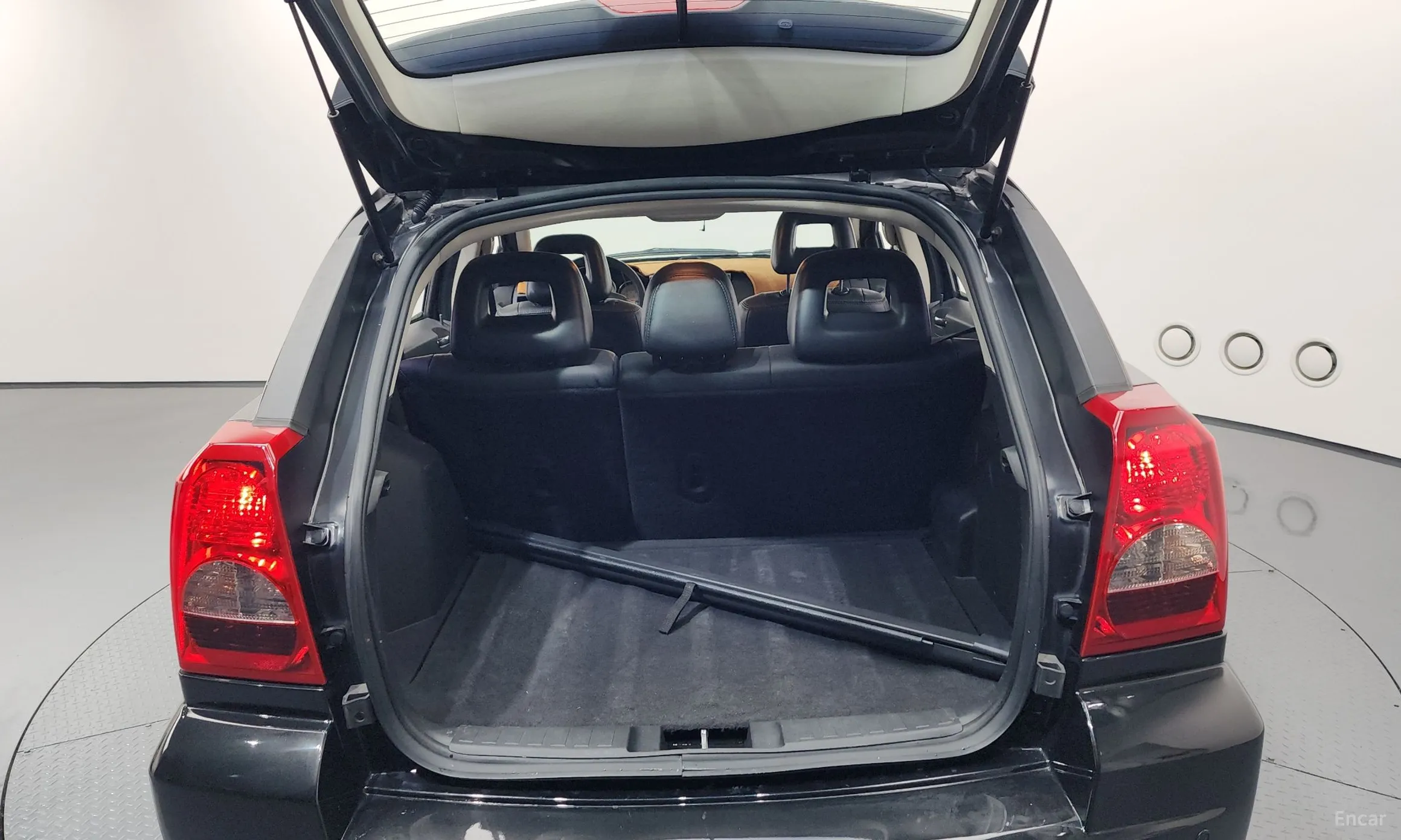 Dodge Caliber превью 20
