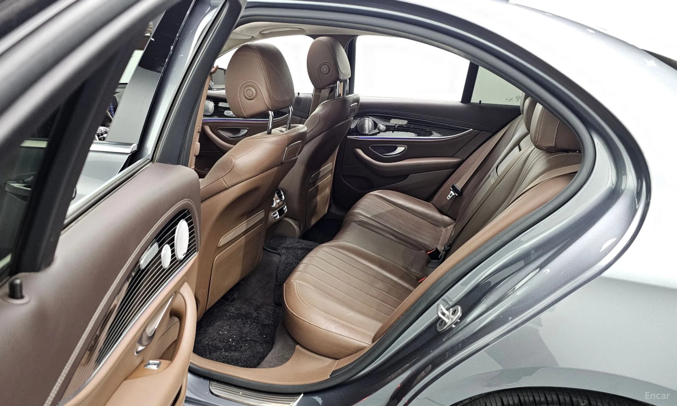 Mercedes Benz E-Class W213 превью 11