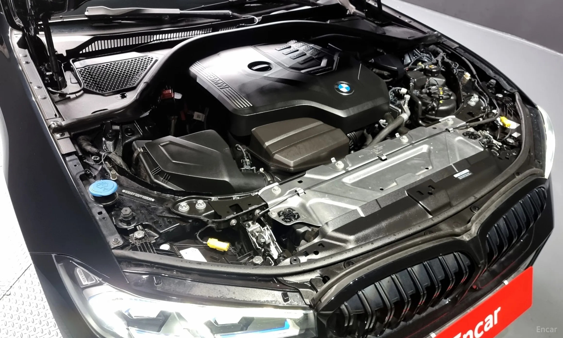 BMW 3 Series (G20) превью 6
