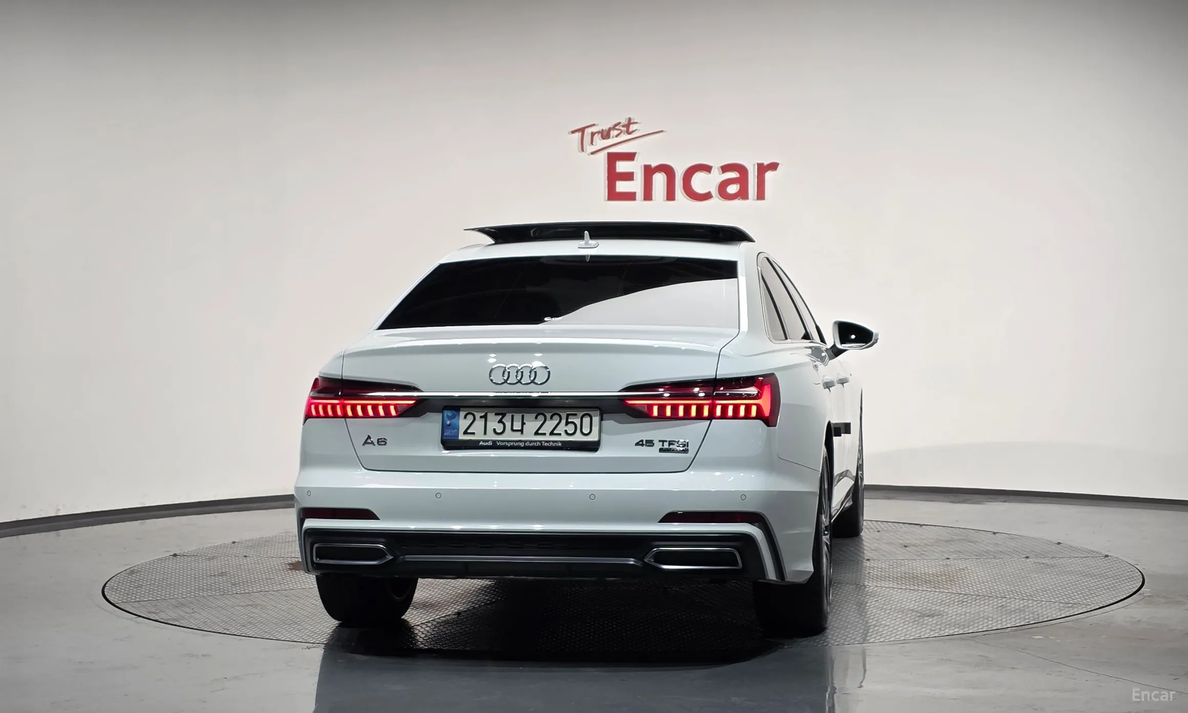 Audi A6 (C8) превью 4