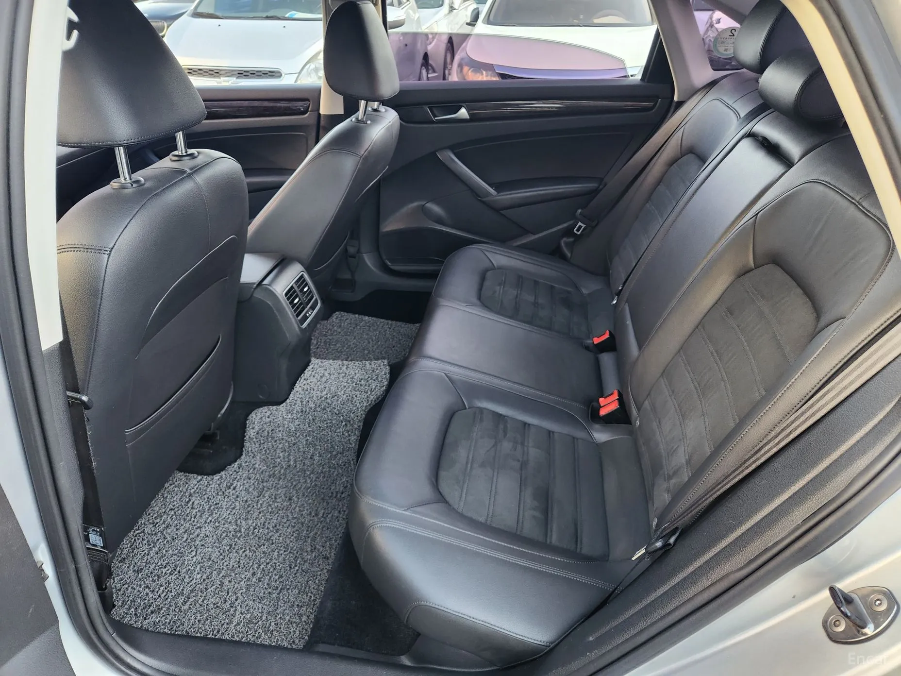 Volkswagen The New Passat превью 15