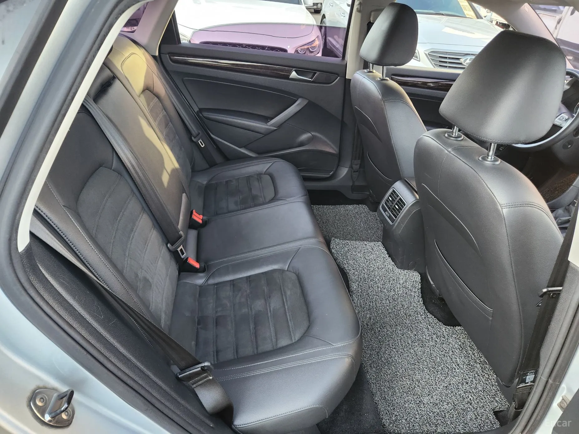Volkswagen The New Passat превью 17