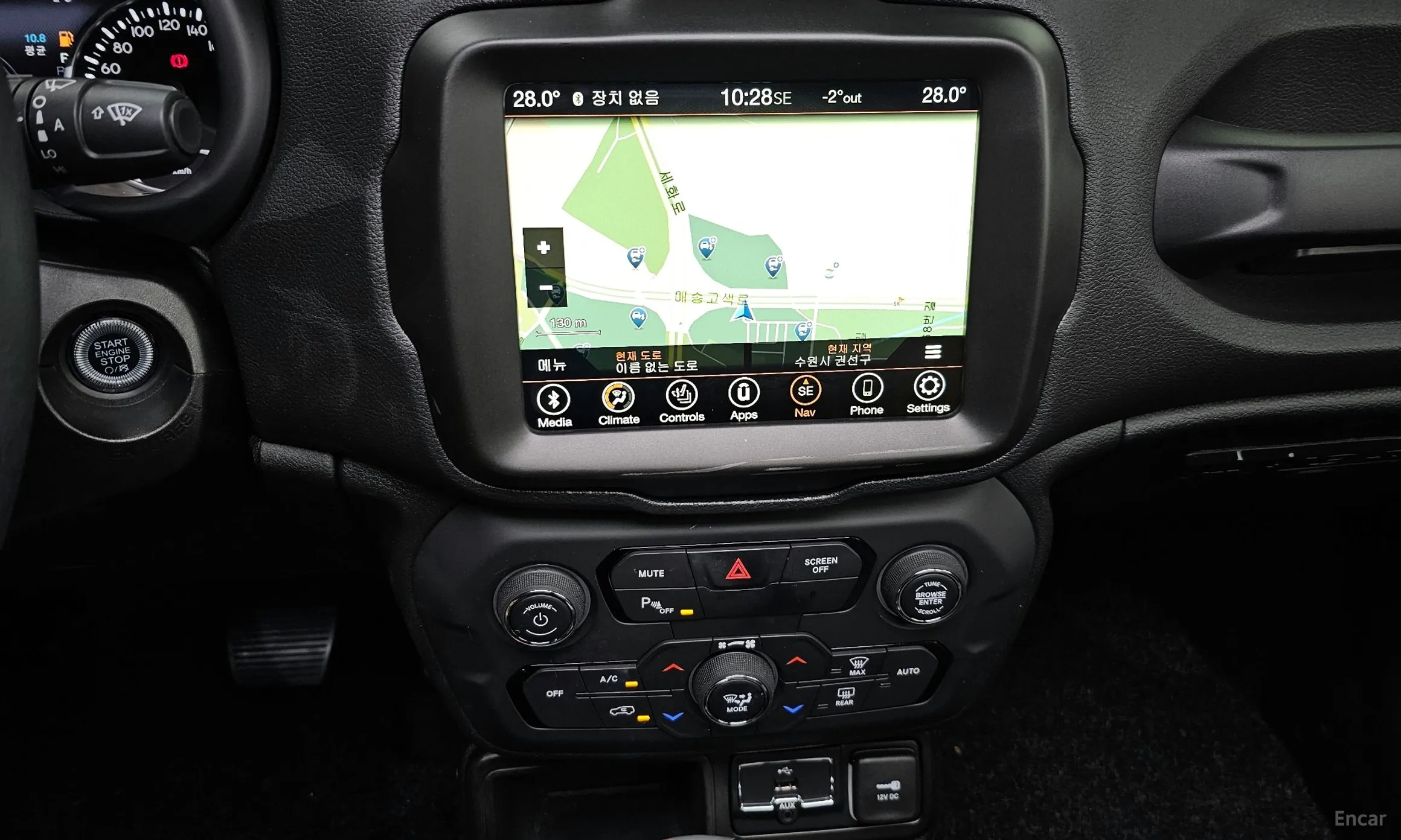 Jeep Renegade превью 14