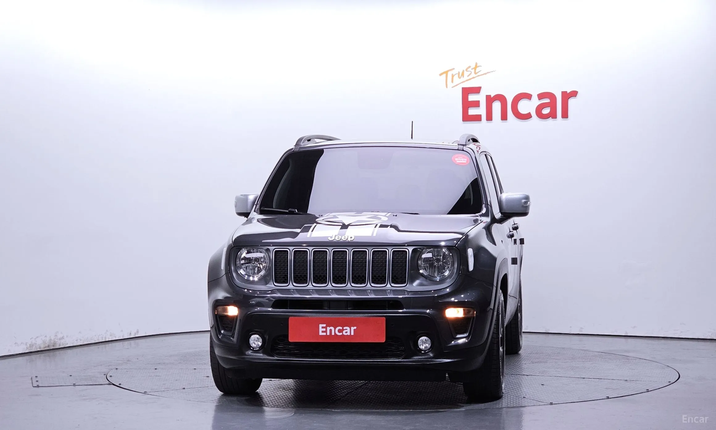 Jeep Renegade превью 3