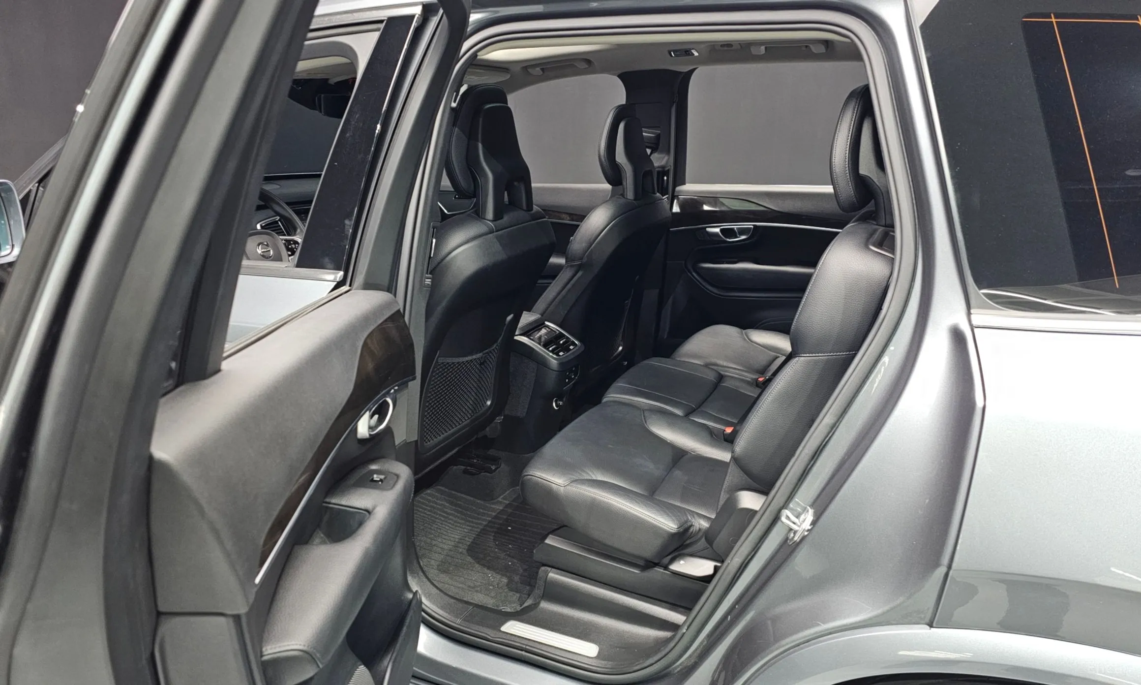 Volvo XC90 Gen 2 превью 12