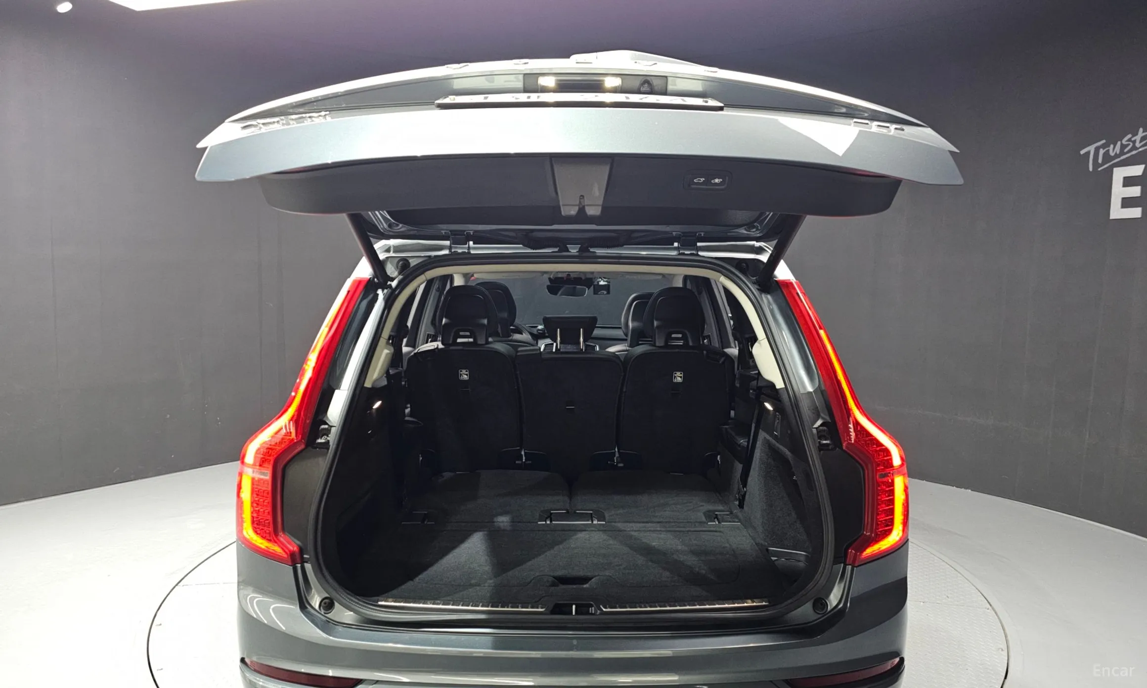 Volvo XC90 Gen 2 превью 20