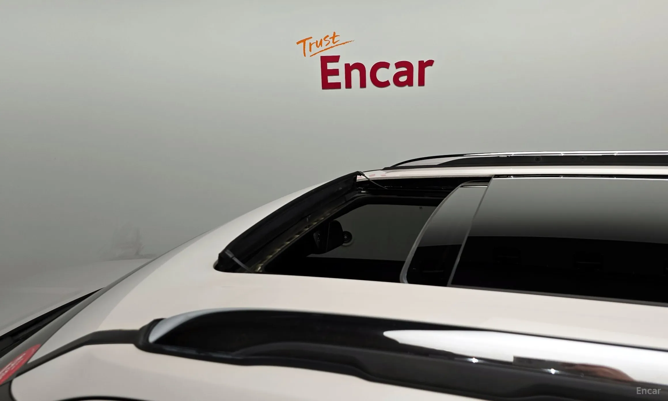Ford Explorer превью 19