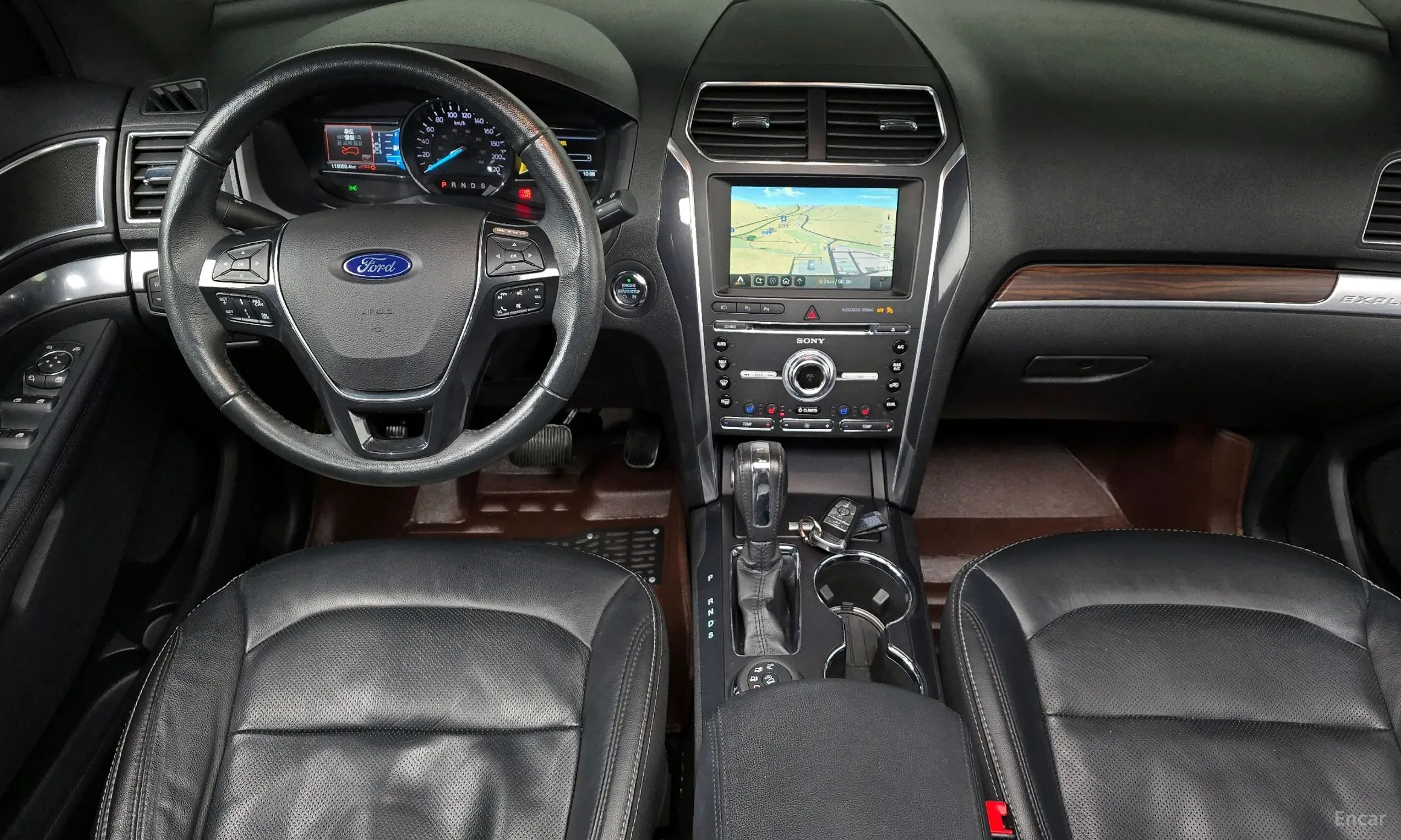 Ford Explorer превью 7