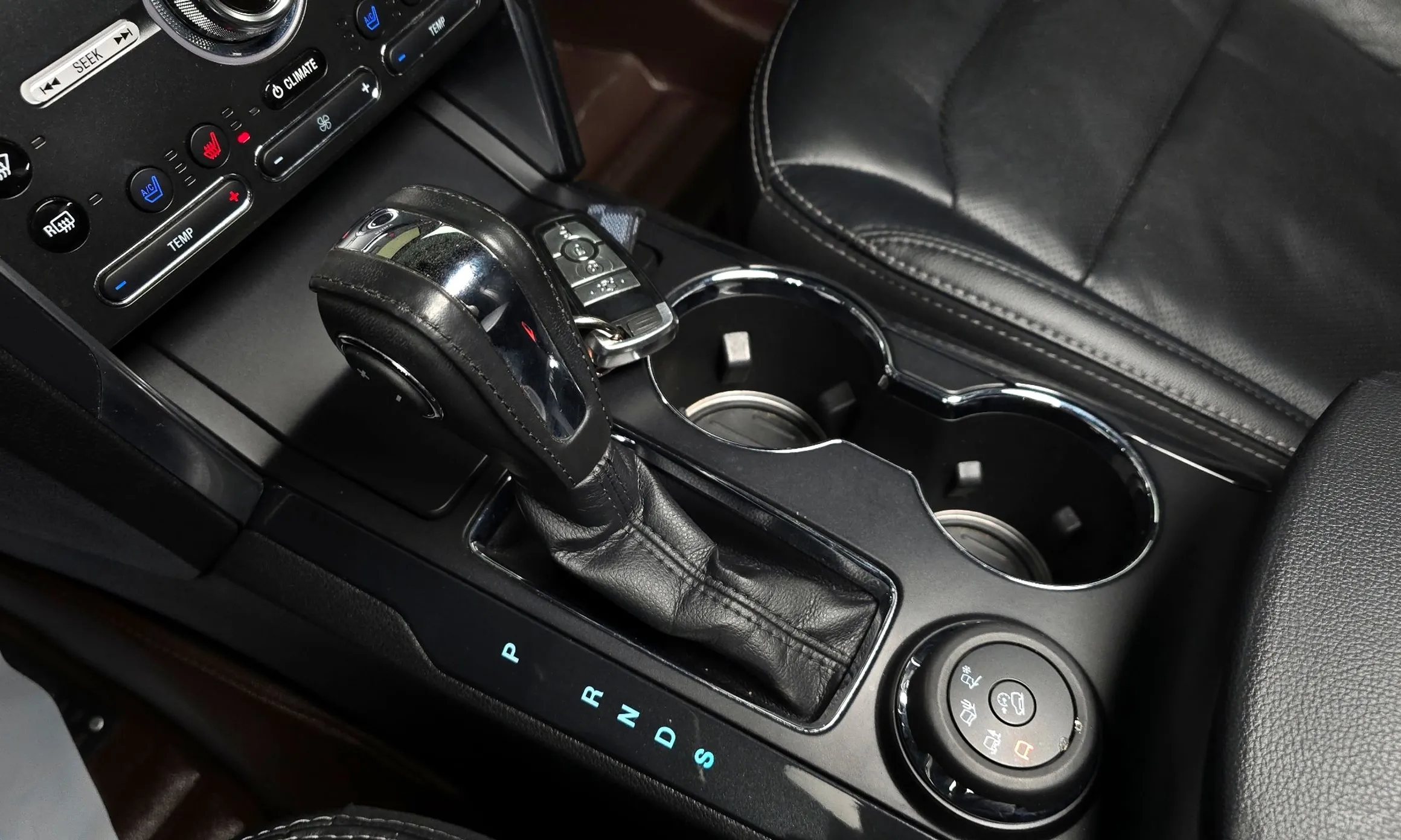 Ford Explorer превью 9