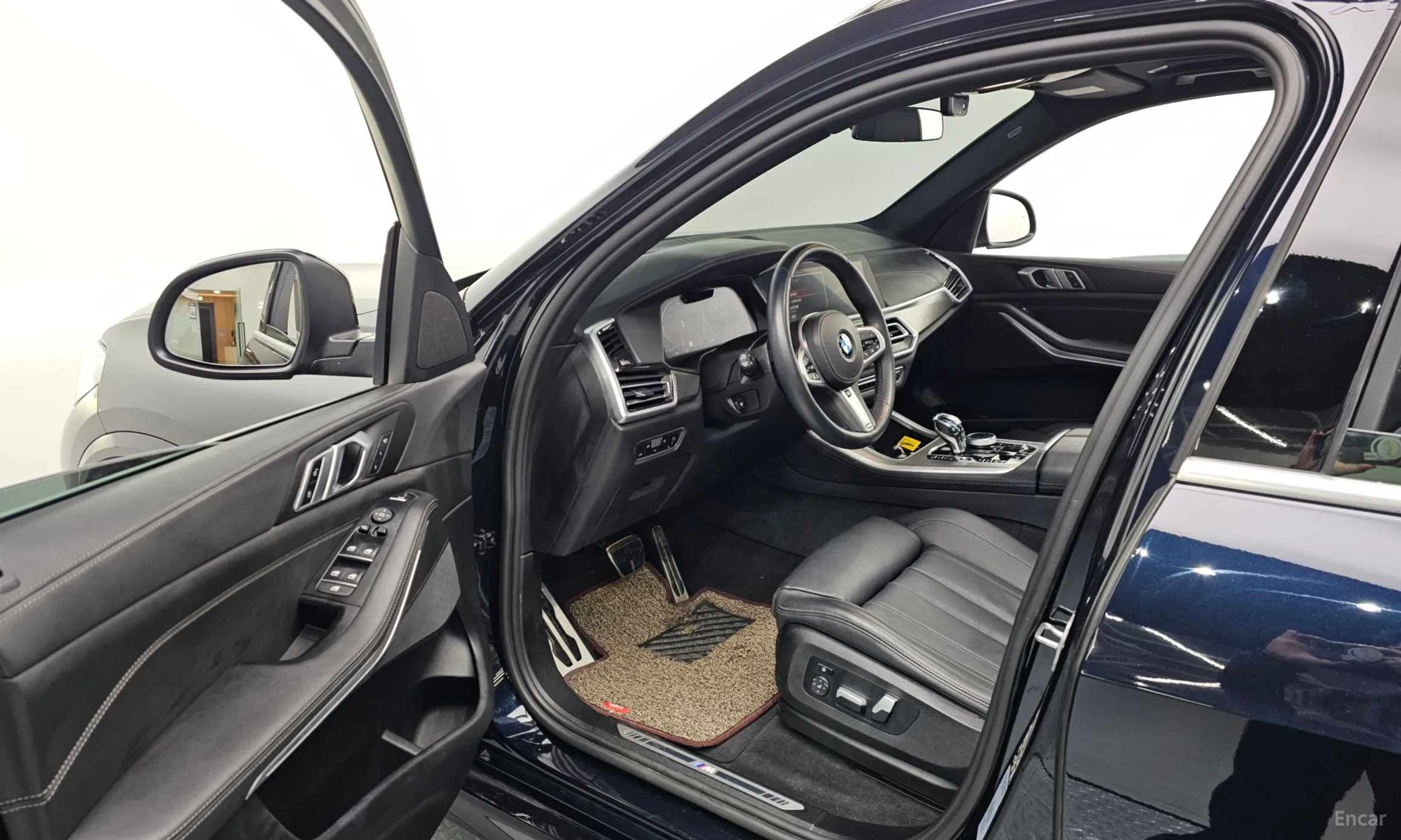 BMW X5 (G05) превью 10
