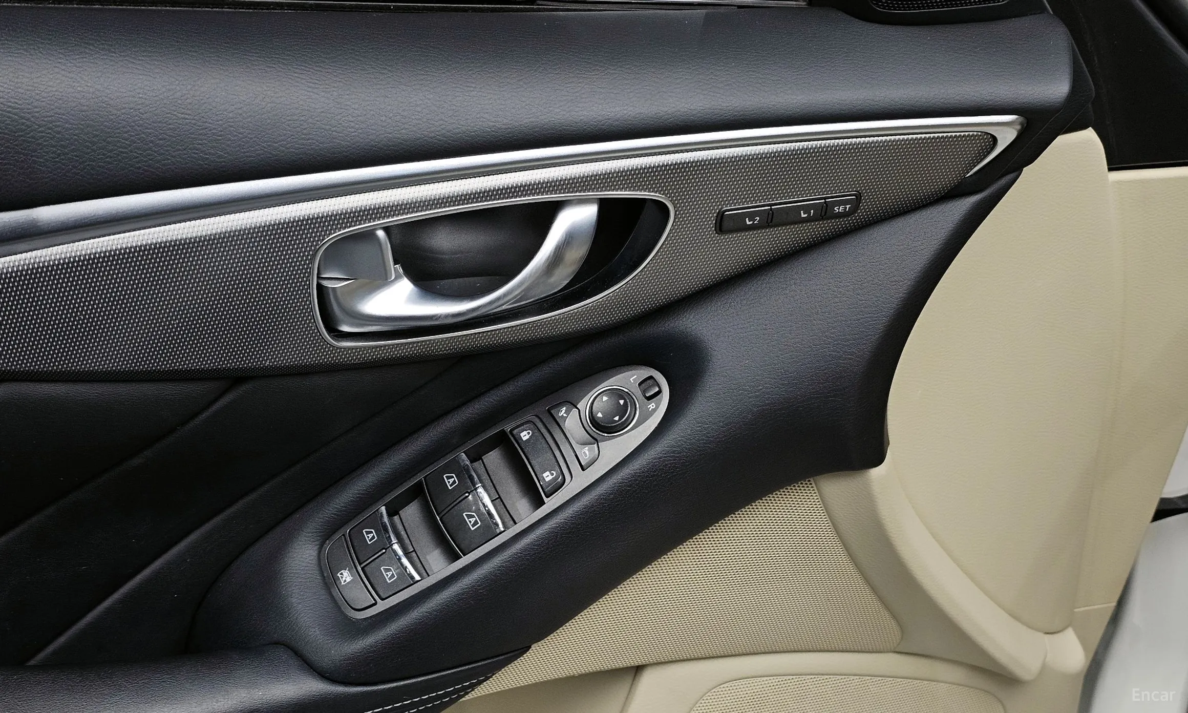 Infiniti Q50 превью 18