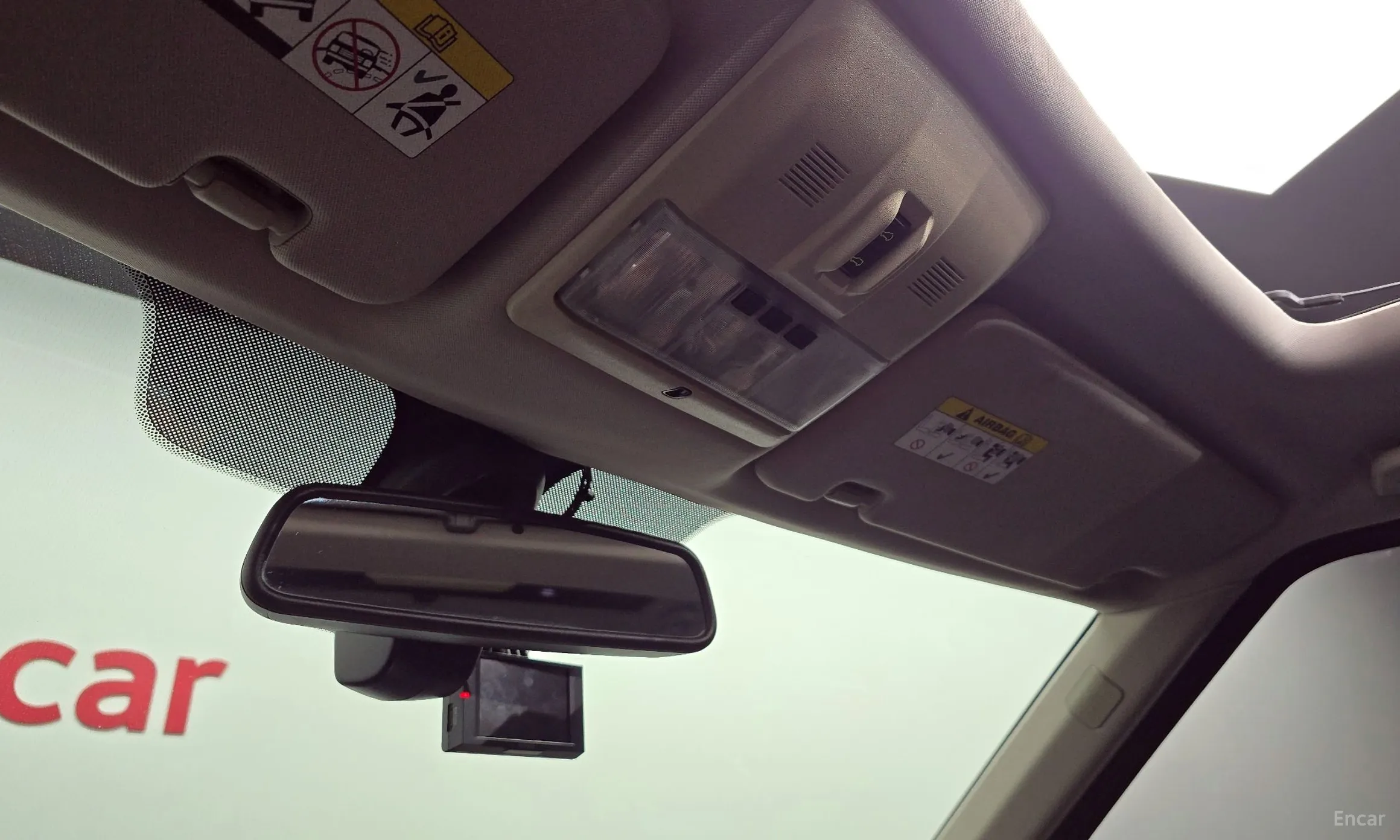 Land Rover Discovery 4 превью 19
