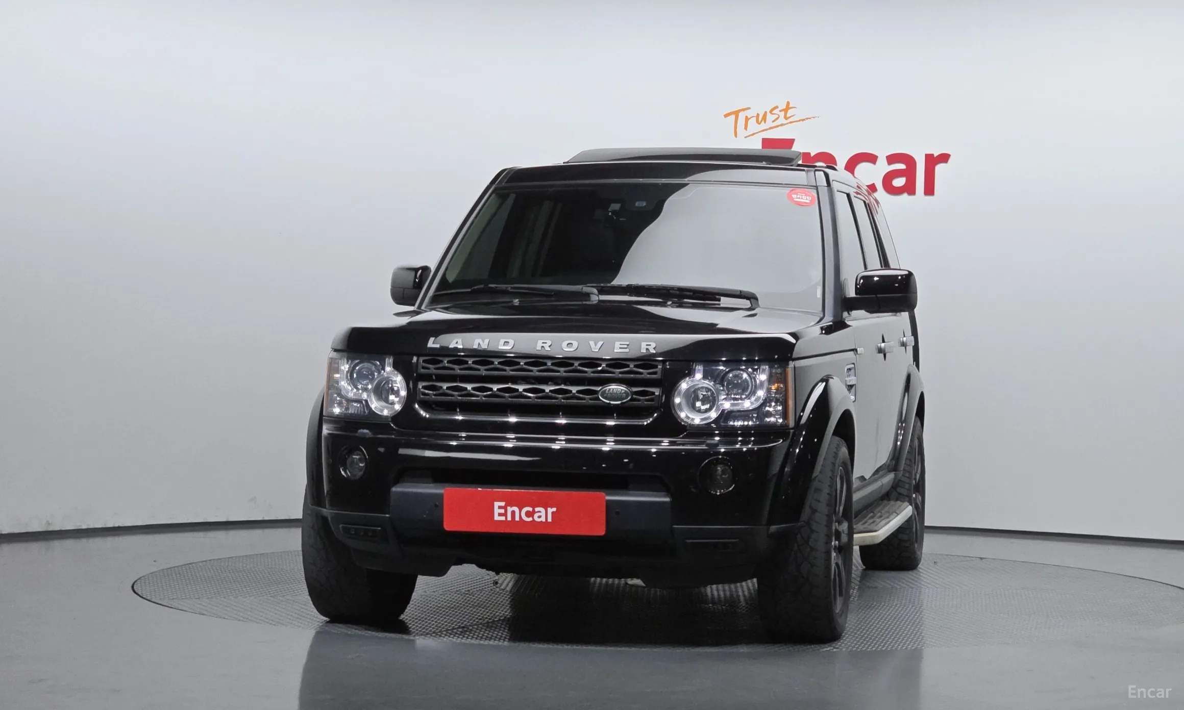 Land Rover Discovery 4 превью 3