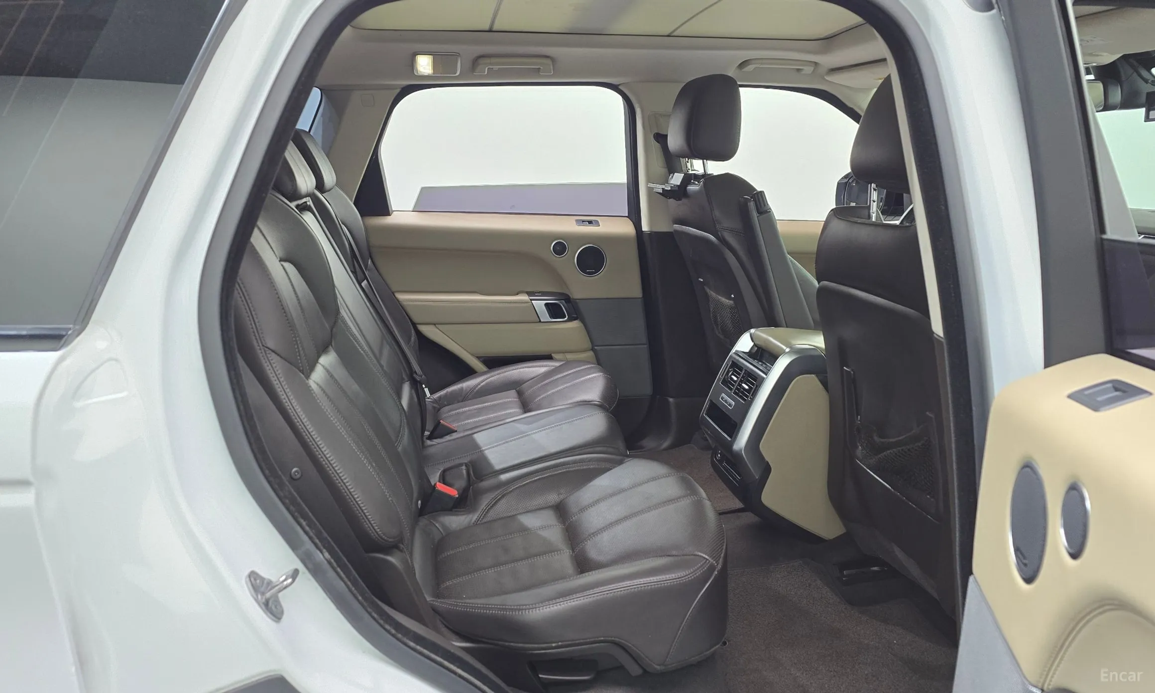Land Rover Range Rover Sport 2nd Generation превью 12