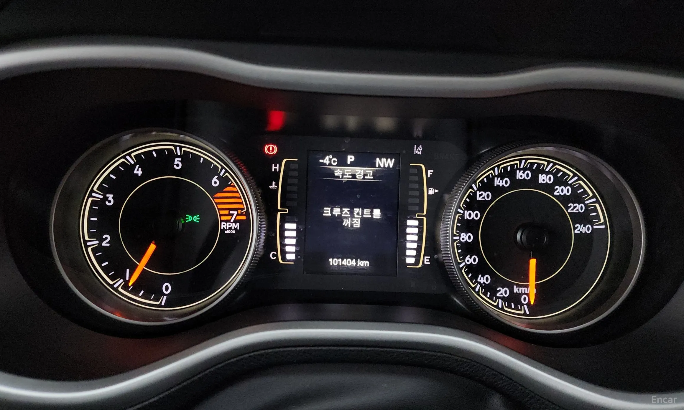 Jeep Cherokee (KL) превью 8