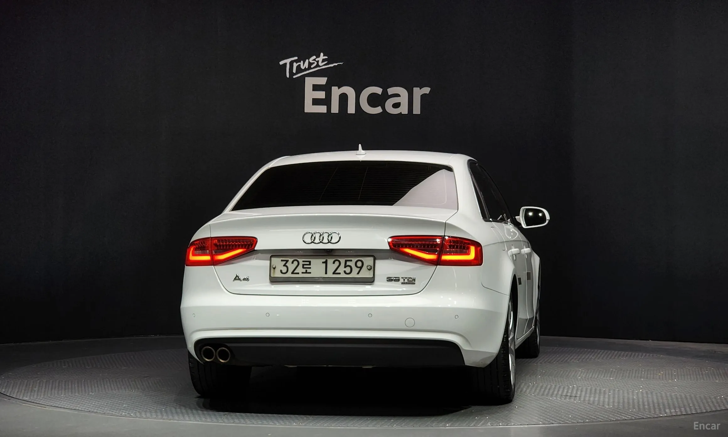 Audi New A4 превью 4